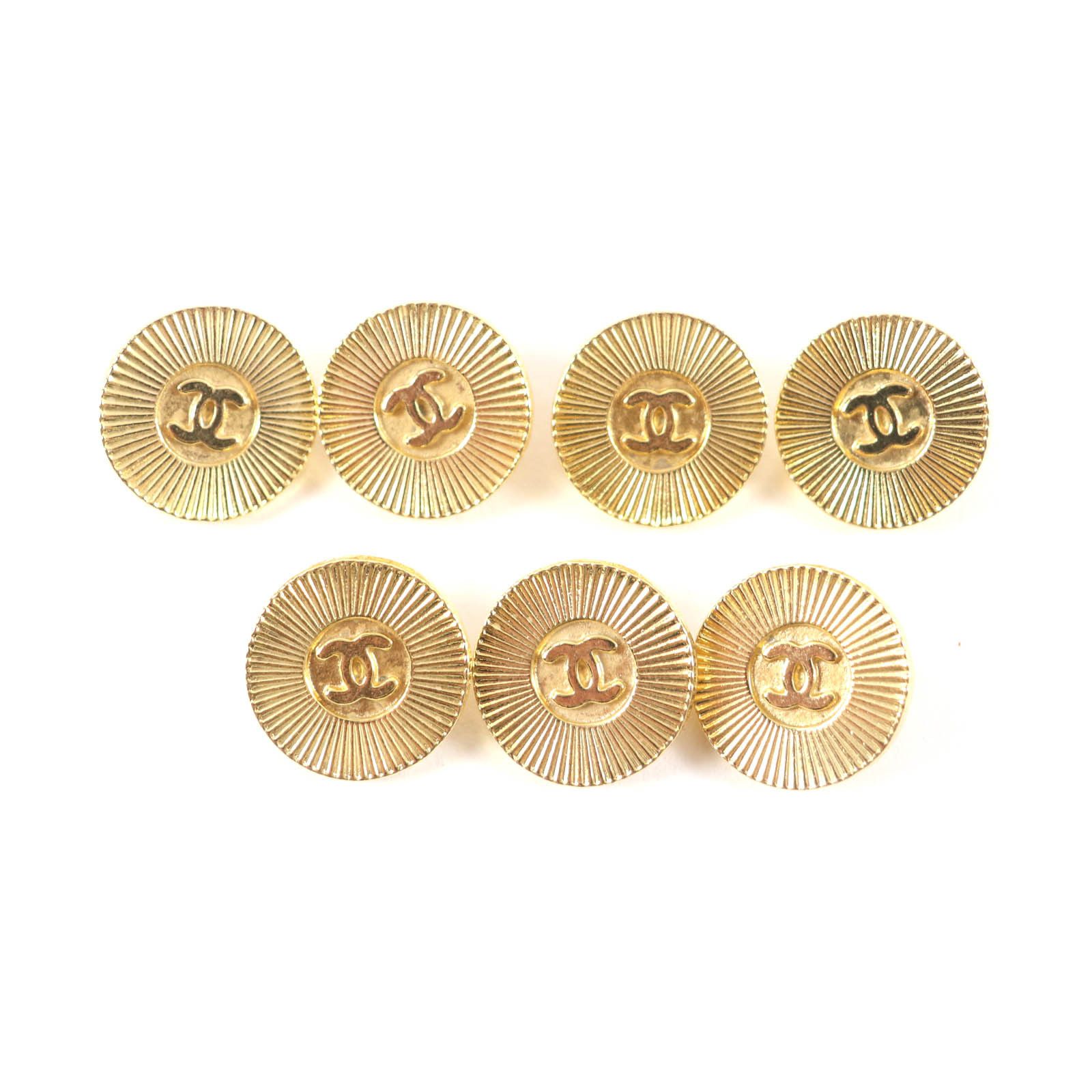 Chanel Chanel CHANEL COCO Mark Button Set Metal Other DUTY FREE for USA Size ONE SIZE - 1 Thumbnail