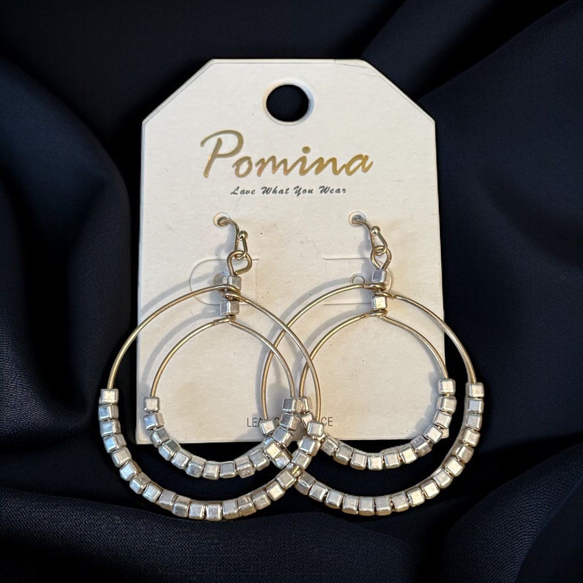 Other Two tone layered circle beaded hoop earrings Size ONE SIZE - 1 Thumbnail