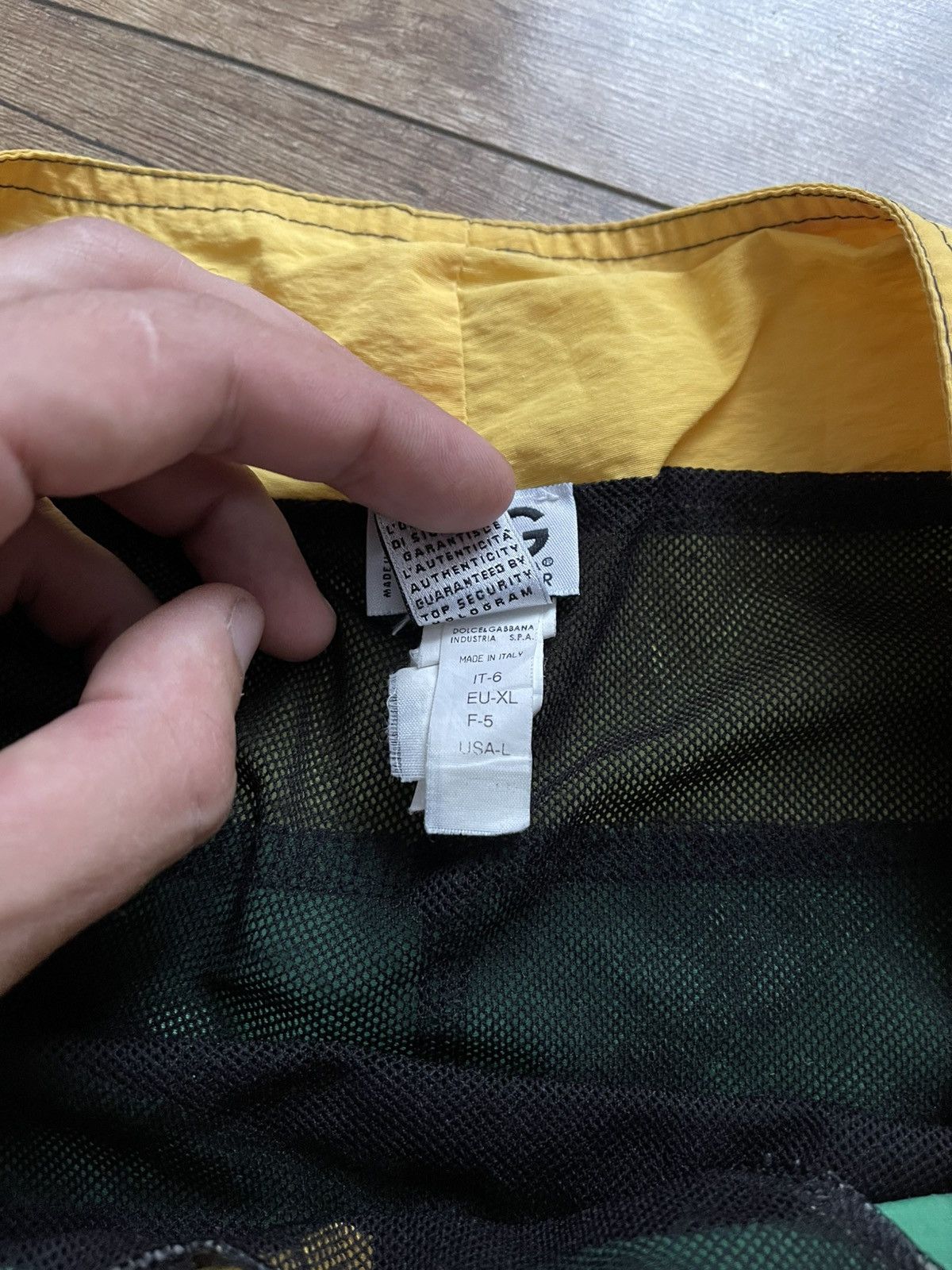 Dolce & Gabbana Dolce & Gabbana Beachwear Swimming Shorts Size US 34 / EU 50 - 12 Thumbnail