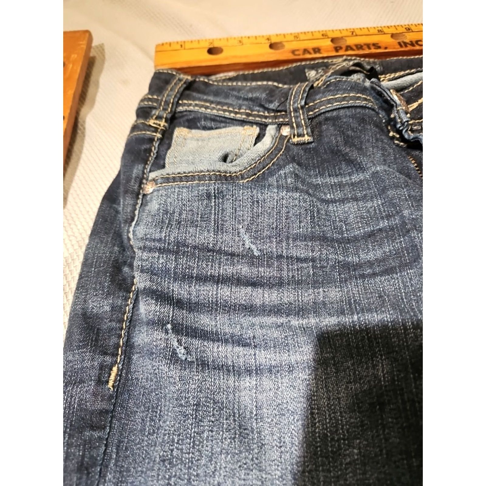Silver Jeans Co. Silver Jeans Womens Bootcut Jeans 26x32 Suki Blue Denim Stretch Whisker 5-Pocket Regular Rise Adult Womens Jeans Size 26" / US 2 / IT 38 - 4 Thumbnail