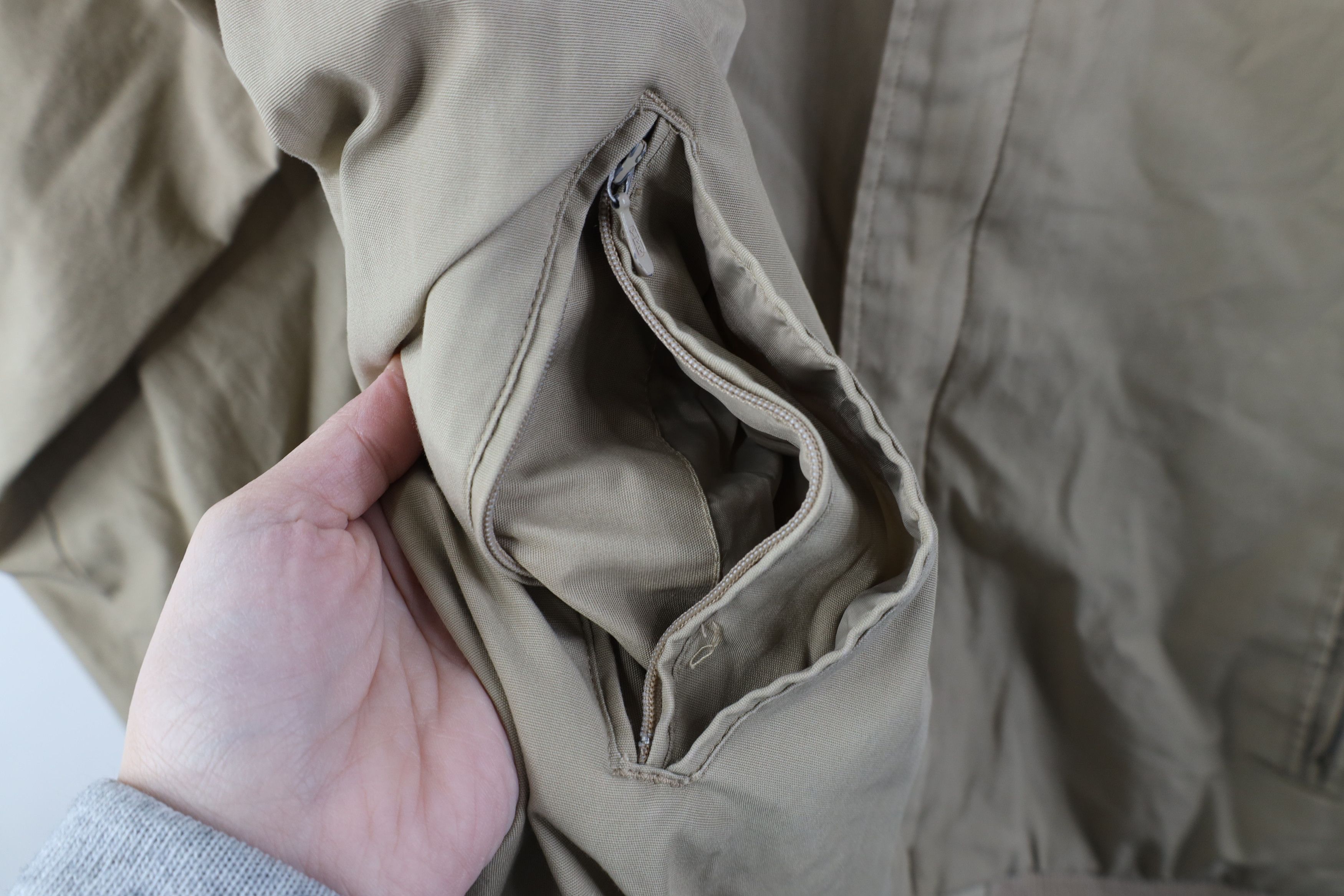 Vintage Vintage 90s Streetwear Catalina Bomber Jacket Beige Size US L / EU 52-54 / 3 - 6 Thumbnail