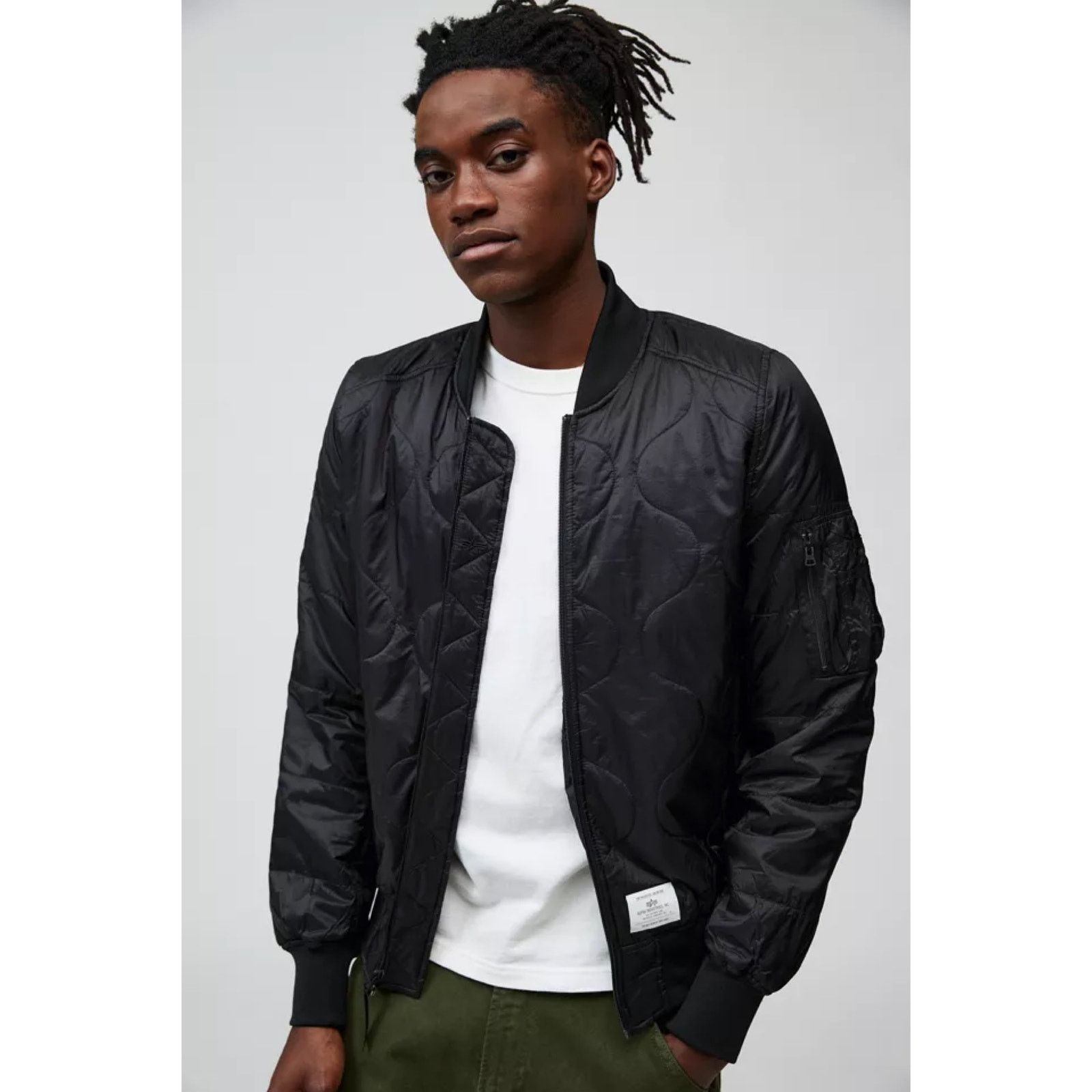 Alpha Industries Alpha Industries L-2B Quilted Flight Jacket Black Size US M / EU 48-50 / 2 - 1 Thumbnail