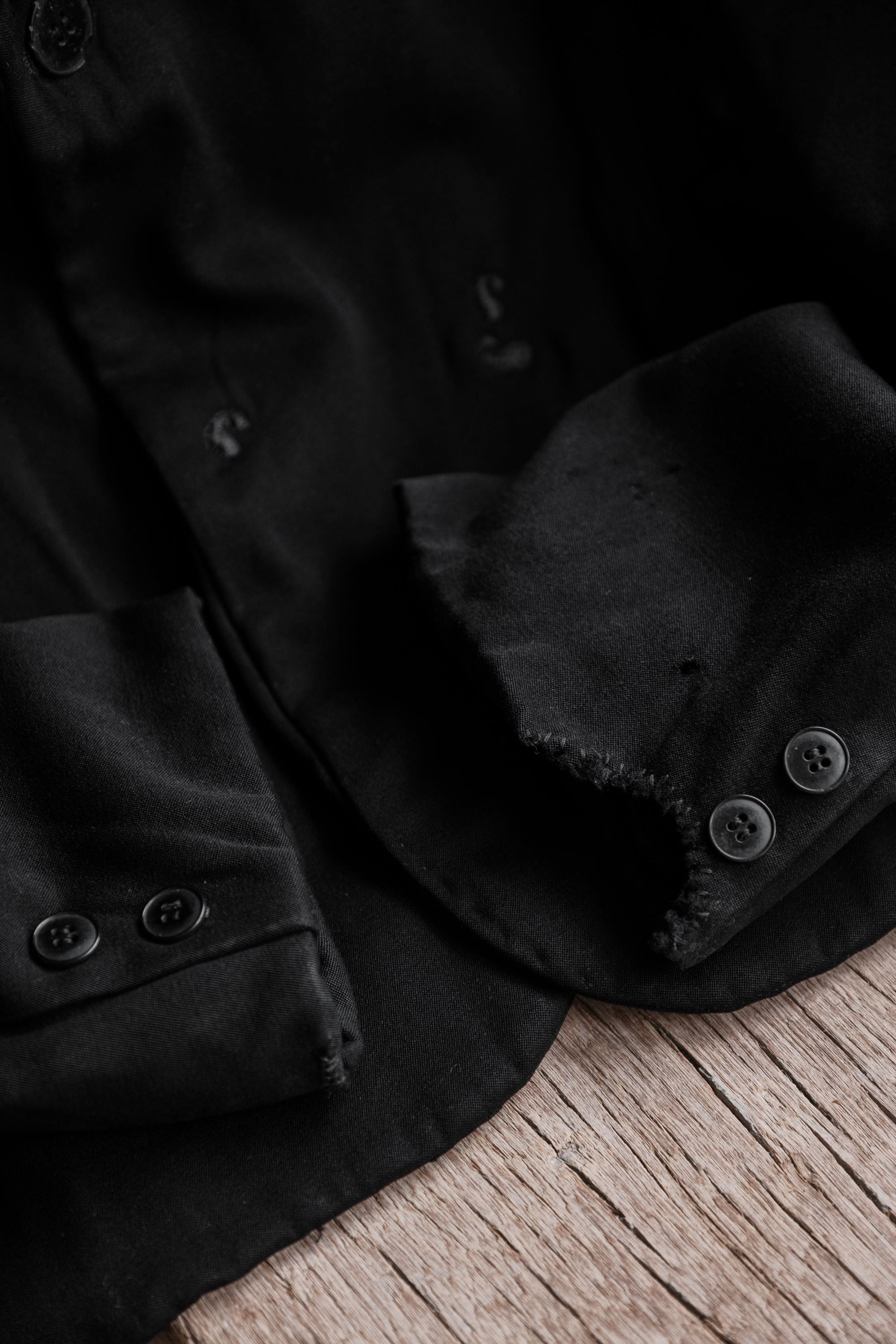 Vintage 1930s Vintage French Wool Sack Coat with Embroidery Repair Size 44R - 2 Thumbnail