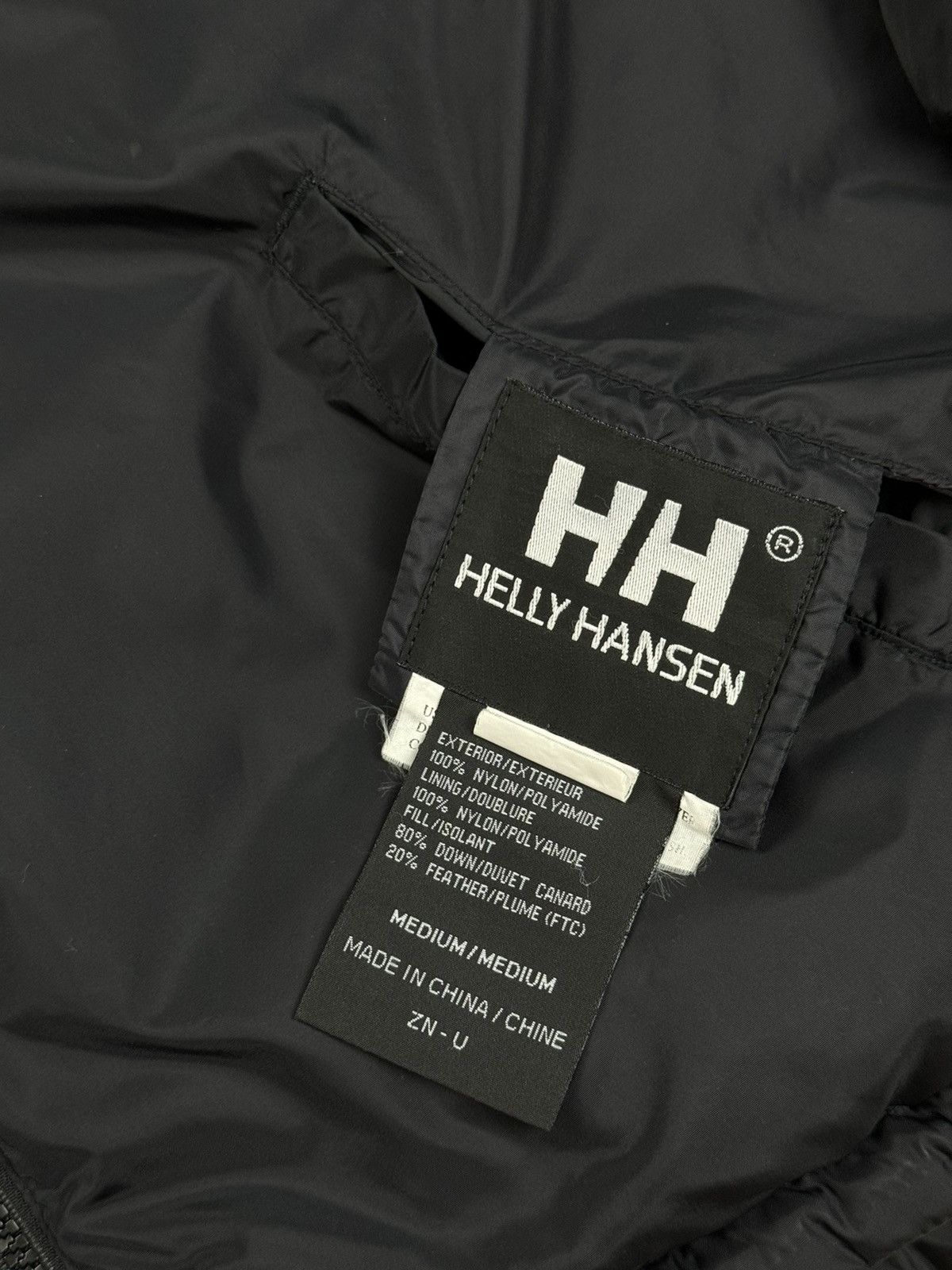 Helly Hansen Reversible puffer jacket Helly Hansen original casual item Size US L / EU 52-54 / 3 - 4 Thumbnail