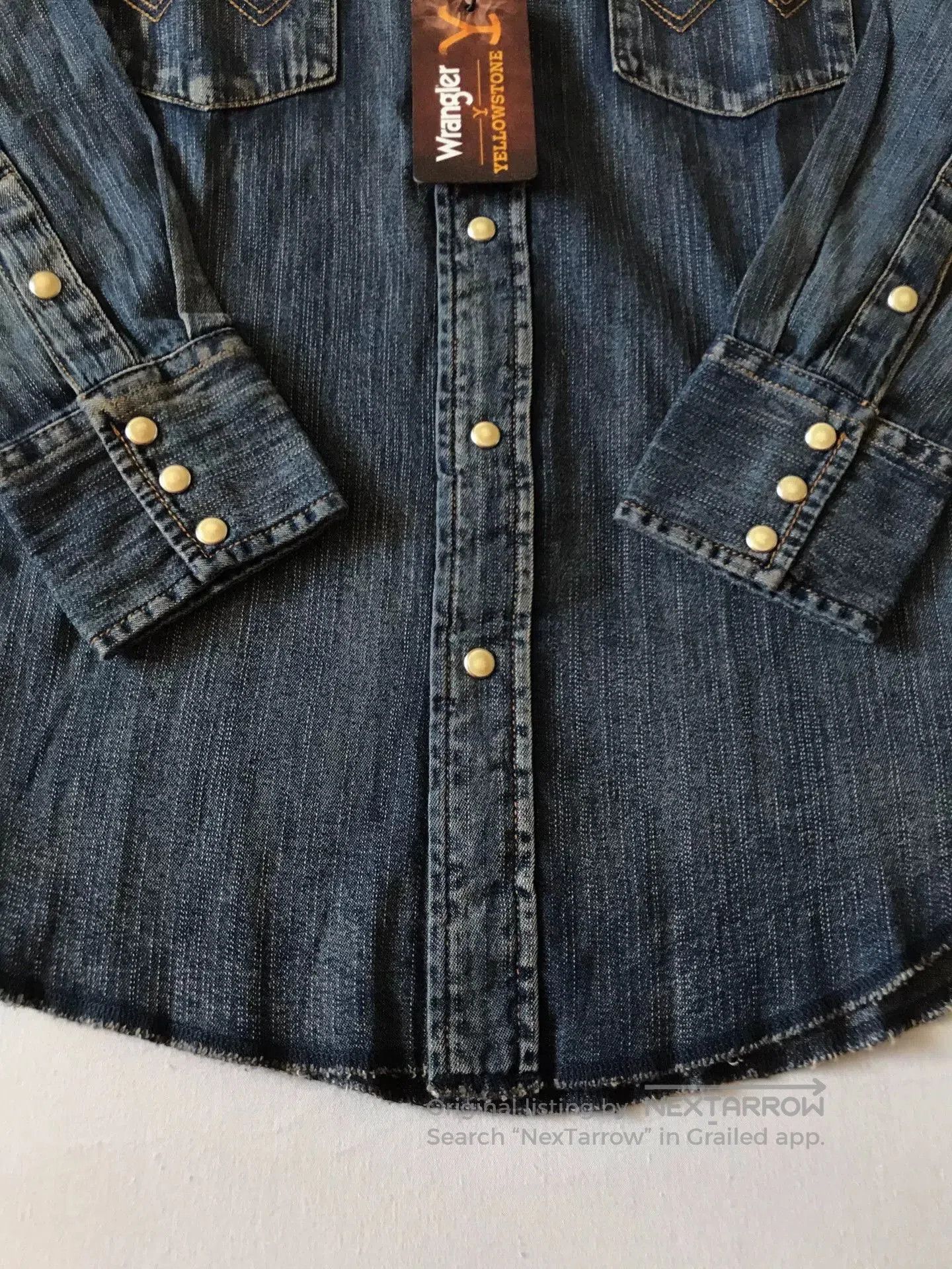 Wrangler Wrangler x Yellowstone Western Denim Shirt. Size US S / EU 44-46 / 1 - 3 Thumbnail