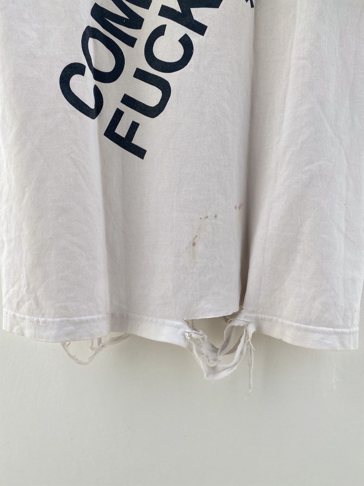 Comme Des Fuck Down Vintage Comme des Fuckdown Thrashed Grunge Tshirt Size US M / EU 48-50 / 2 - 10 Thumbnail