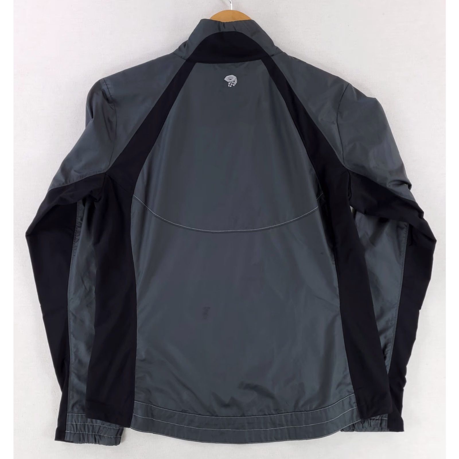 Mountain Hardwear Mountain Hardwear Full Zip Jacket Windbreaker Gray Long Sleeve Womens L Size L / US 10 / IT 46 - 5 Thumbnail