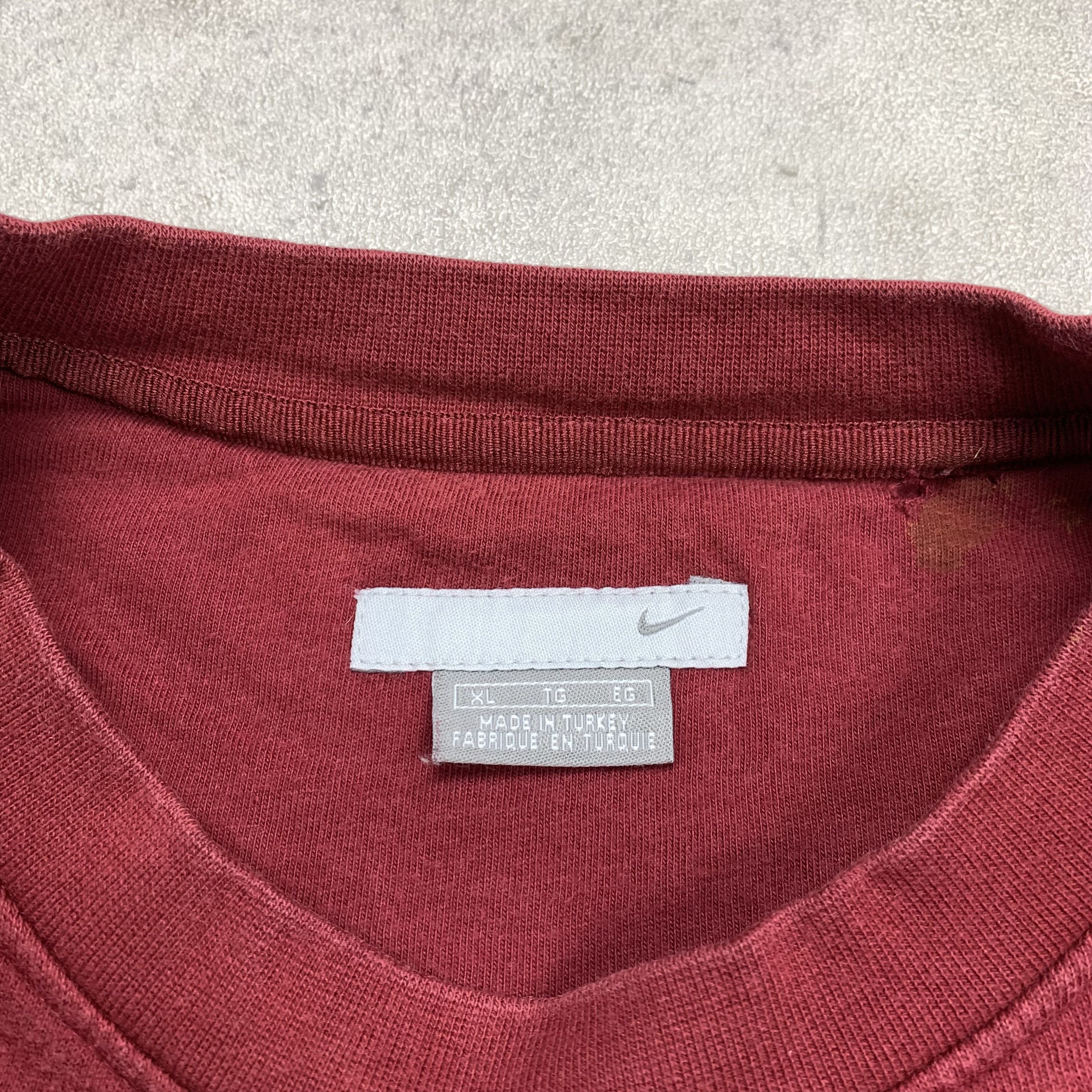 Nike 2000s Nike Swoosh Sweatshirt Crewneck Size US XL / EU 56 / 4 - 3 Thumbnail