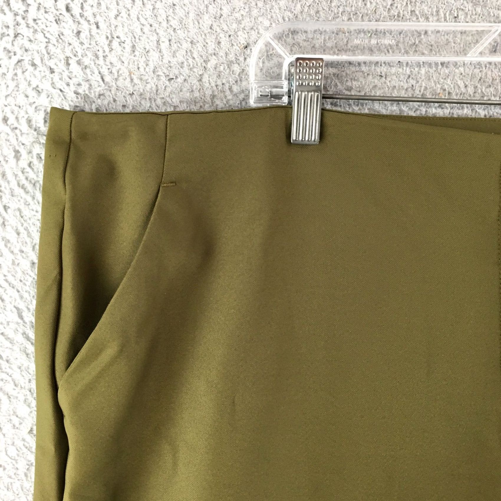 Worthington Worthington Pants Womens 24W Olive Green Straight Leg Ankle High Rise Zip Fly Size 42" / US 20 - 3 Thumbnail