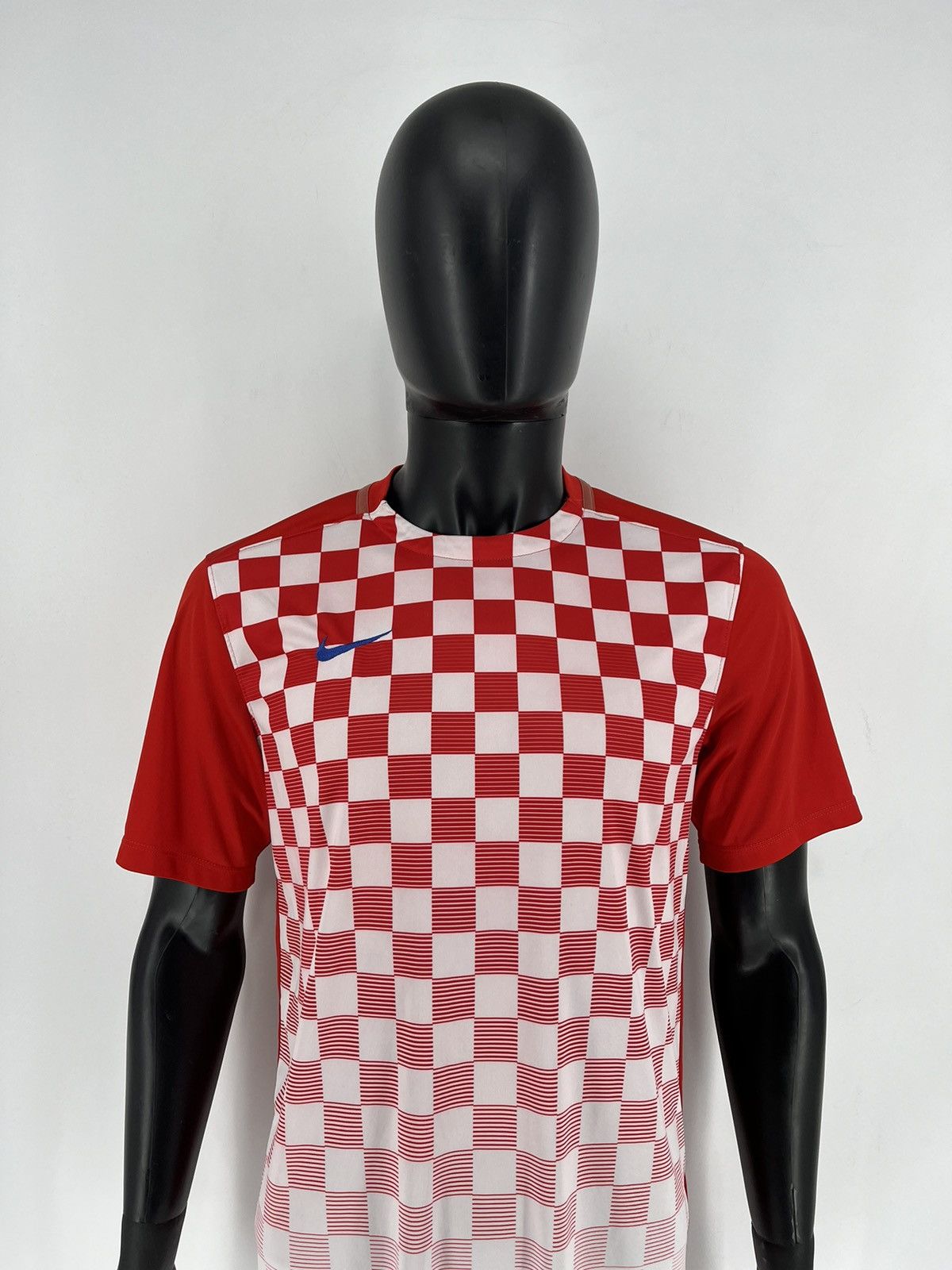 Vintage Vintage Croatia National Nike Home Euro Soccer Jersey Size US M / EU 48-50 / 2 - 1 Thumbnail