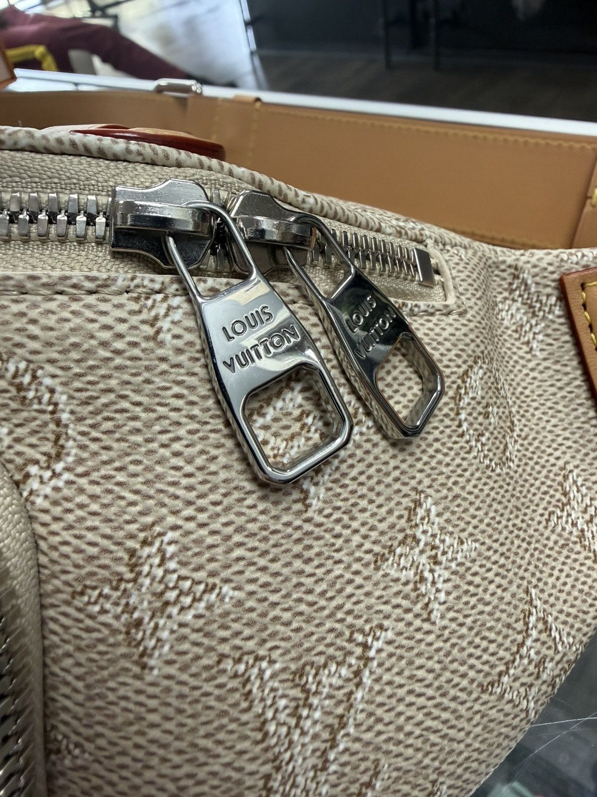 Louis Vuitton LV Rush Bumbag Heritage M27152 Size ONE SIZE - 5 Thumbnail