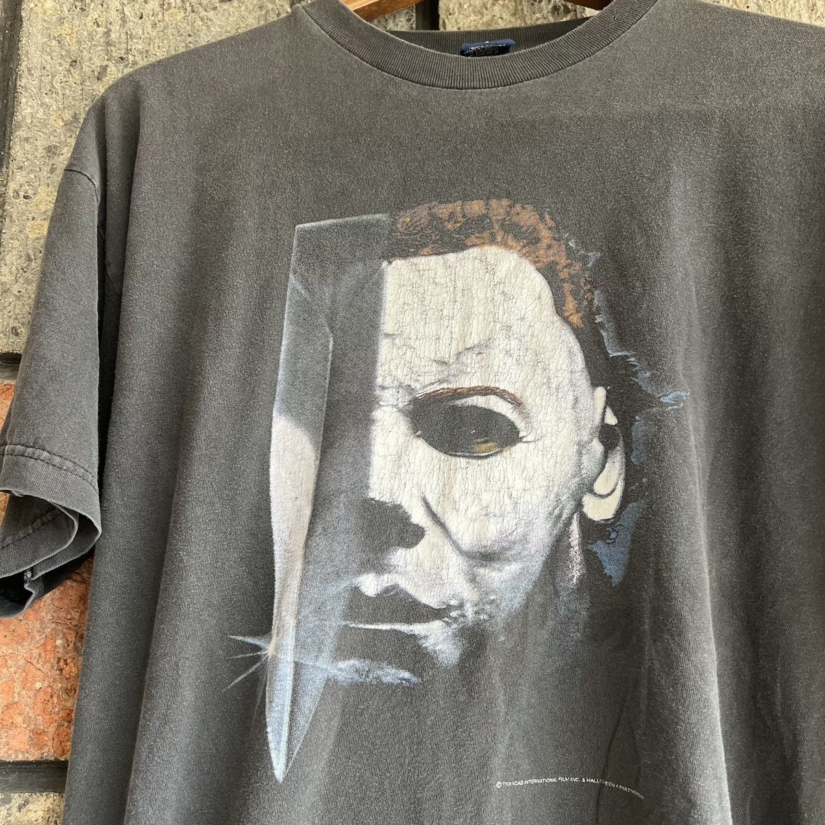 Vintage VTG 1998 Halloween Michael Myers Horror Movie Tee Shirt Size US L / EU 52-54 / 3 - 1 Thumbnail