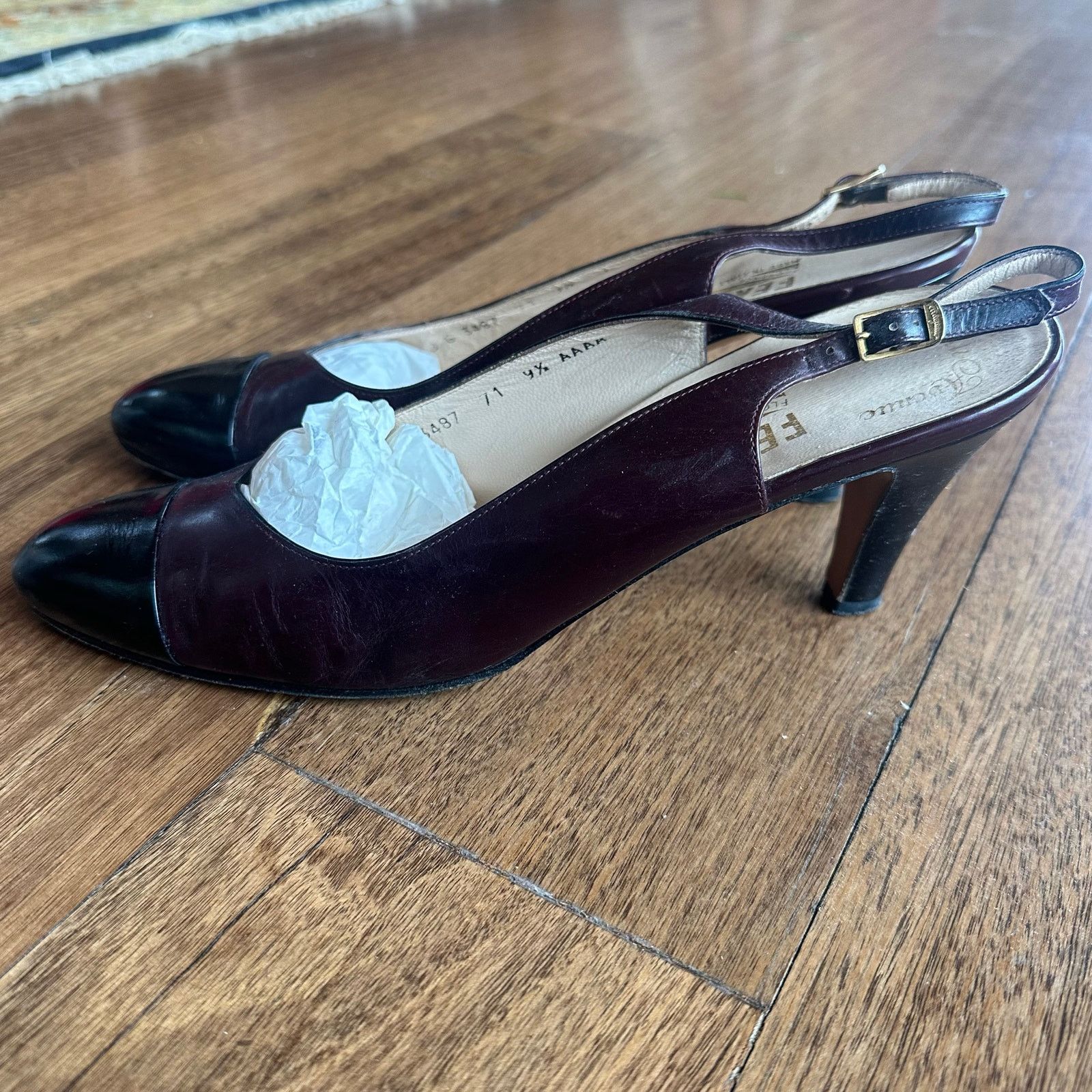 Salvatore Ferragamo Vintage Ferragamo slingback pumps maroon 9.5 Size US 9.5 / IT 39.5 - 1 Thumbnail