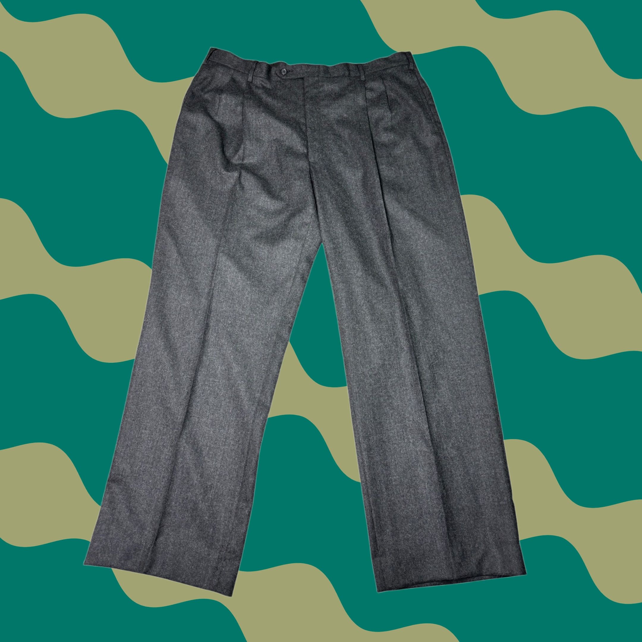 Vintage VINTAGE JOE A BANK Mens Dress Pants Charcoal Gray 38x30 Wool Pleated Front Beltless Zipper Button Pockets Back Welt Pocket Formal Wedding Business Size US 38 / EU 54 - 1 Thumbnail