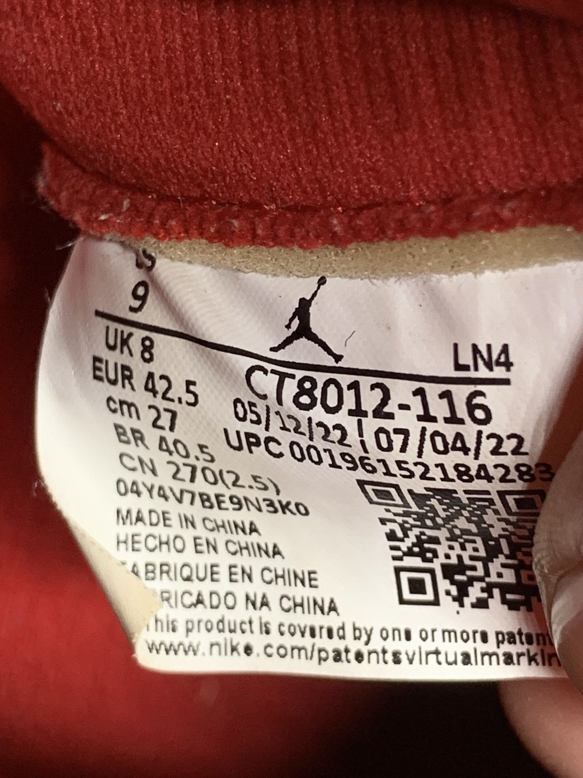 Nike Air Jordan 11 Retro Cherry Size US 9 / EU 42 - 7 Thumbnail