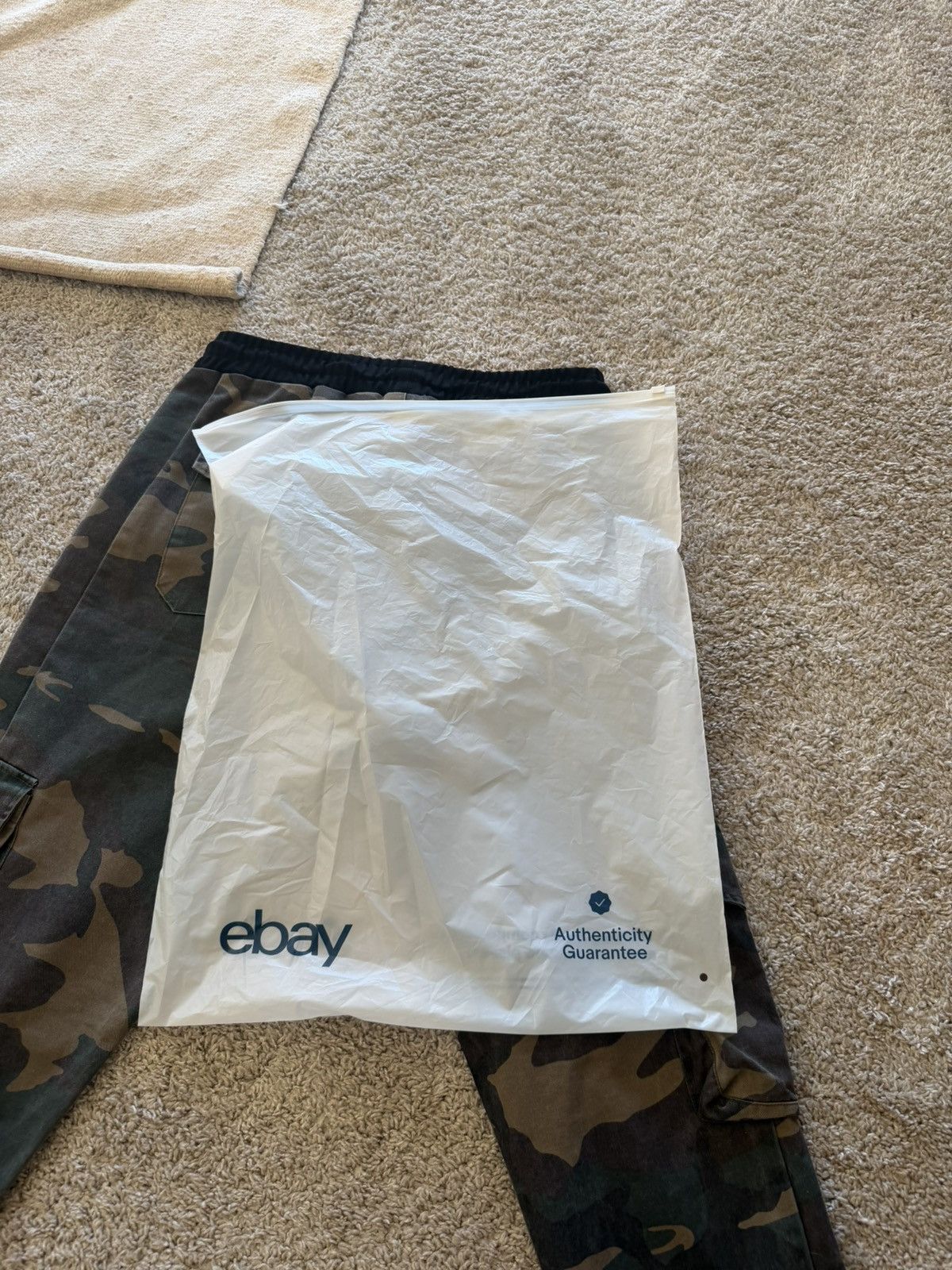 Rhude F/W 2019 XL Rhude Rifle 2 Cargo Pant Camo $650 Retail Size US 34 / EU 50 - 12 Thumbnail