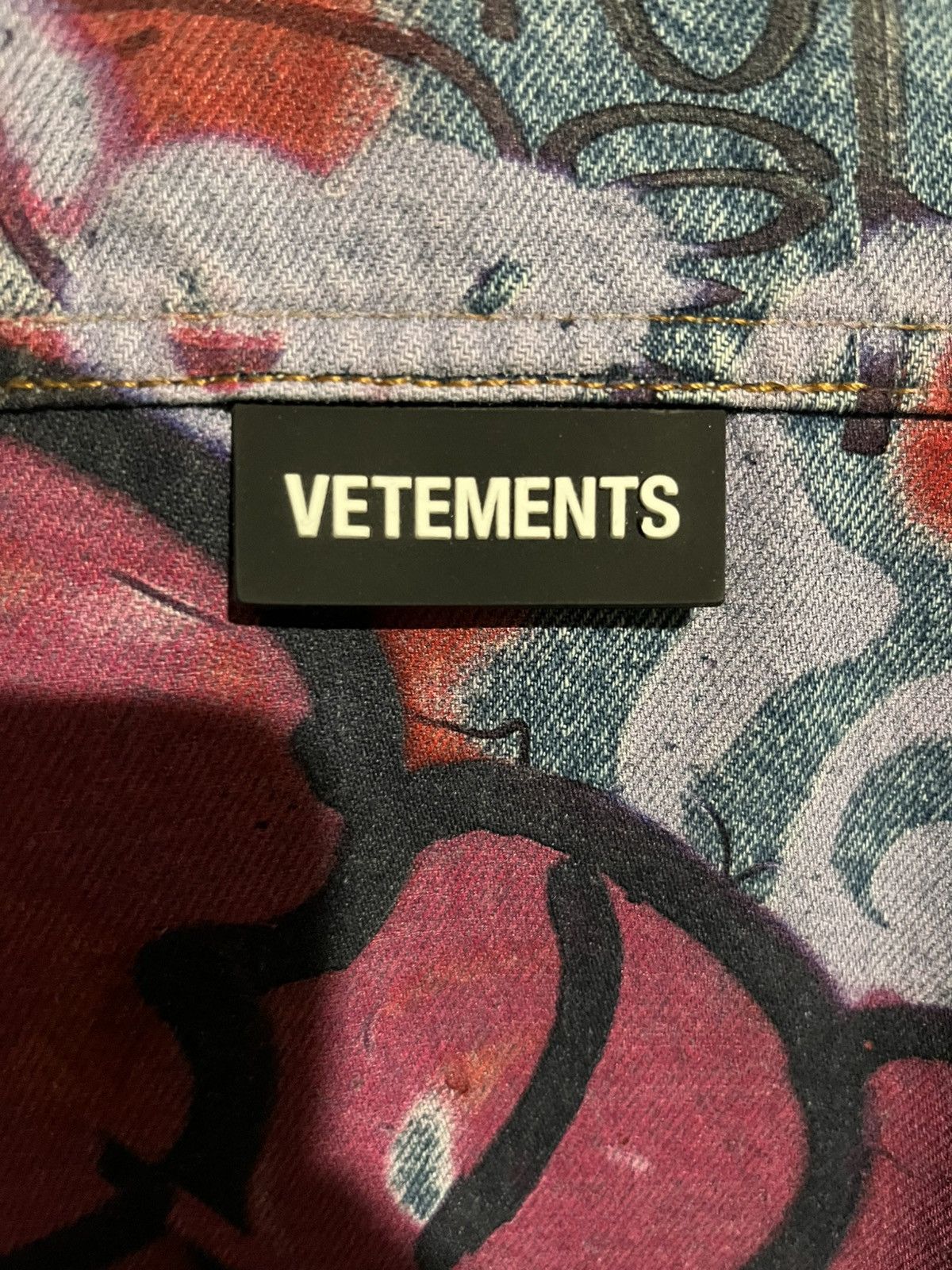 Vetements VETEMENTS Graffiti Denim Overshirt Size US L / EU 52-54 / 3 - 3 Thumbnail