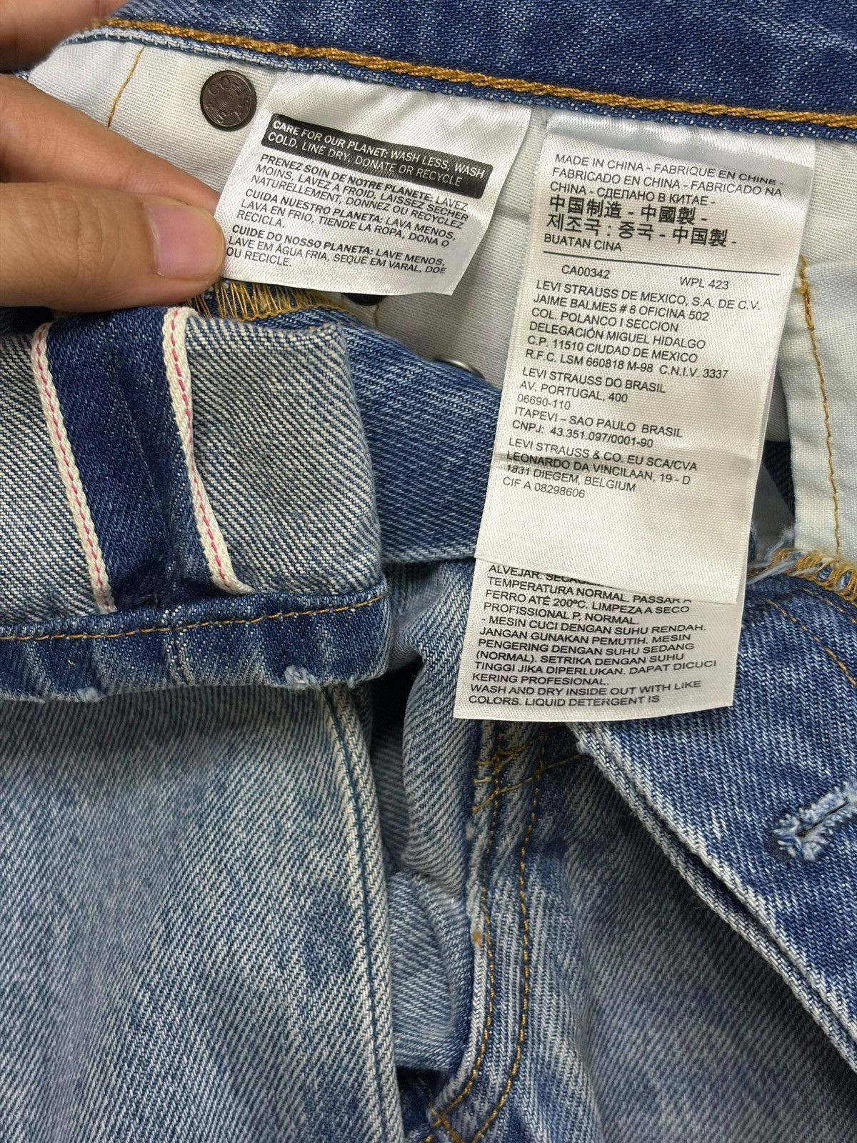 Levi's Vintage Y2K Levis 501 Selvedge Distressed Jeans Size 26" / US 2 / IT 38 - 5 Thumbnail