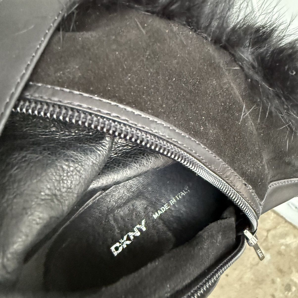 DKNY DKNY Knee High Leather Boots With Heels Rabbit Fur Straps Size US 8 / IT 38 - 14 Thumbnail