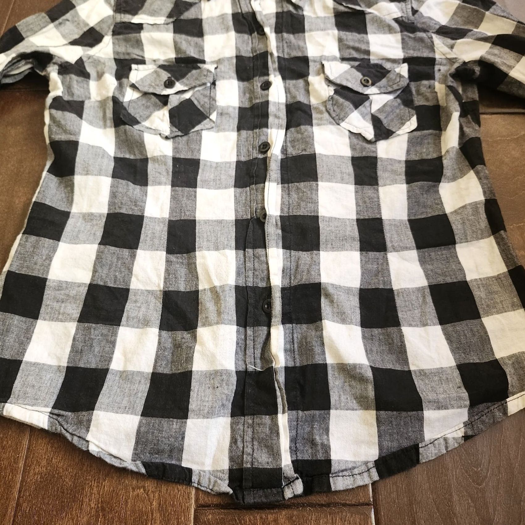 Vintage VINTAGE Sans Souchi Women's Junior Checkered Black White Plaid Button Up - Size M Size M / US 6-8 / IT 42-44 - 7 Thumbnail