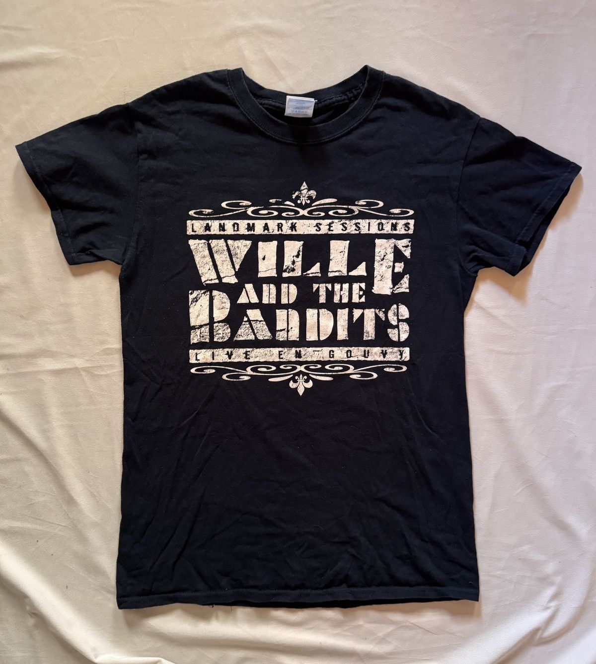 Band Tees × Vintage Wille and the Bandits Live En Gouvy Rock Tee T-shirt Size US S / EU 44-46 / 1 - 1 Thumbnail