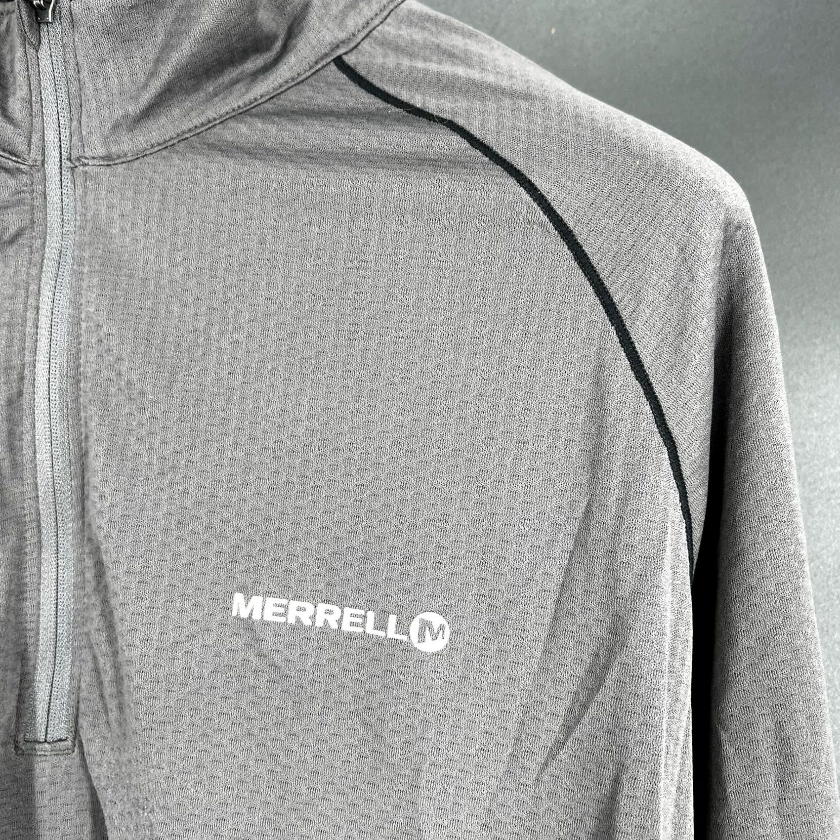 Merrell Merrell Pullover Shirt Mens 2XL Gray Long Sleeve Quarter Zip Outdoor Athletic Regular Fit Activewear Mock Neck 1/4 Zip Breathable Quick Dry Logo" Size US XXL / EU 58 / 5 - 2 Thumbnail