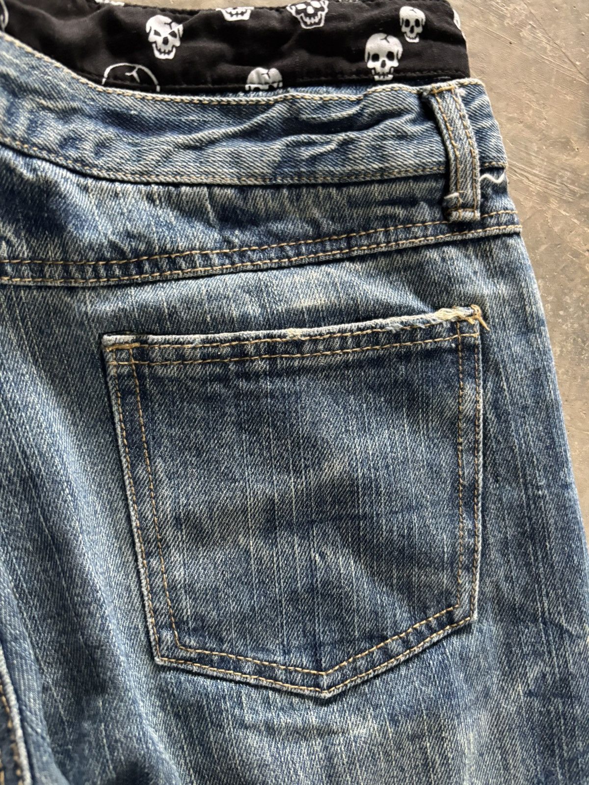 Hysteric Glamour CRAZY DOUBLE WAIST JAPANESE BRAND SKULL DISTRESSED DENIM Size US 28 / EU 44 - 17 Thumbnail