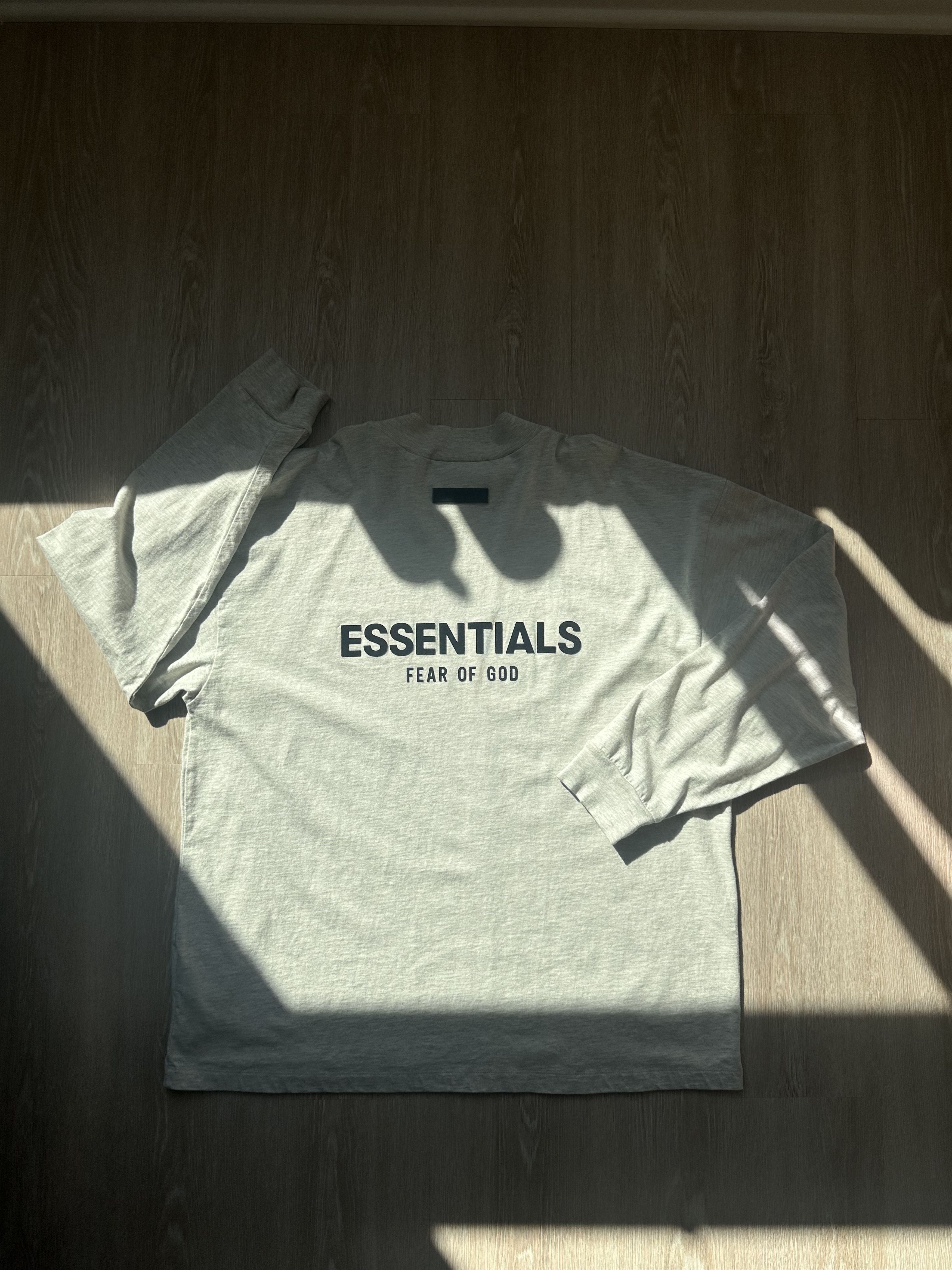 Essentials × Fear of God Fear of God Essentials L/S T-shirt (SS22) "Light Oatmeal" Size US XL / EU 56 / 4 - 2 Thumbnail