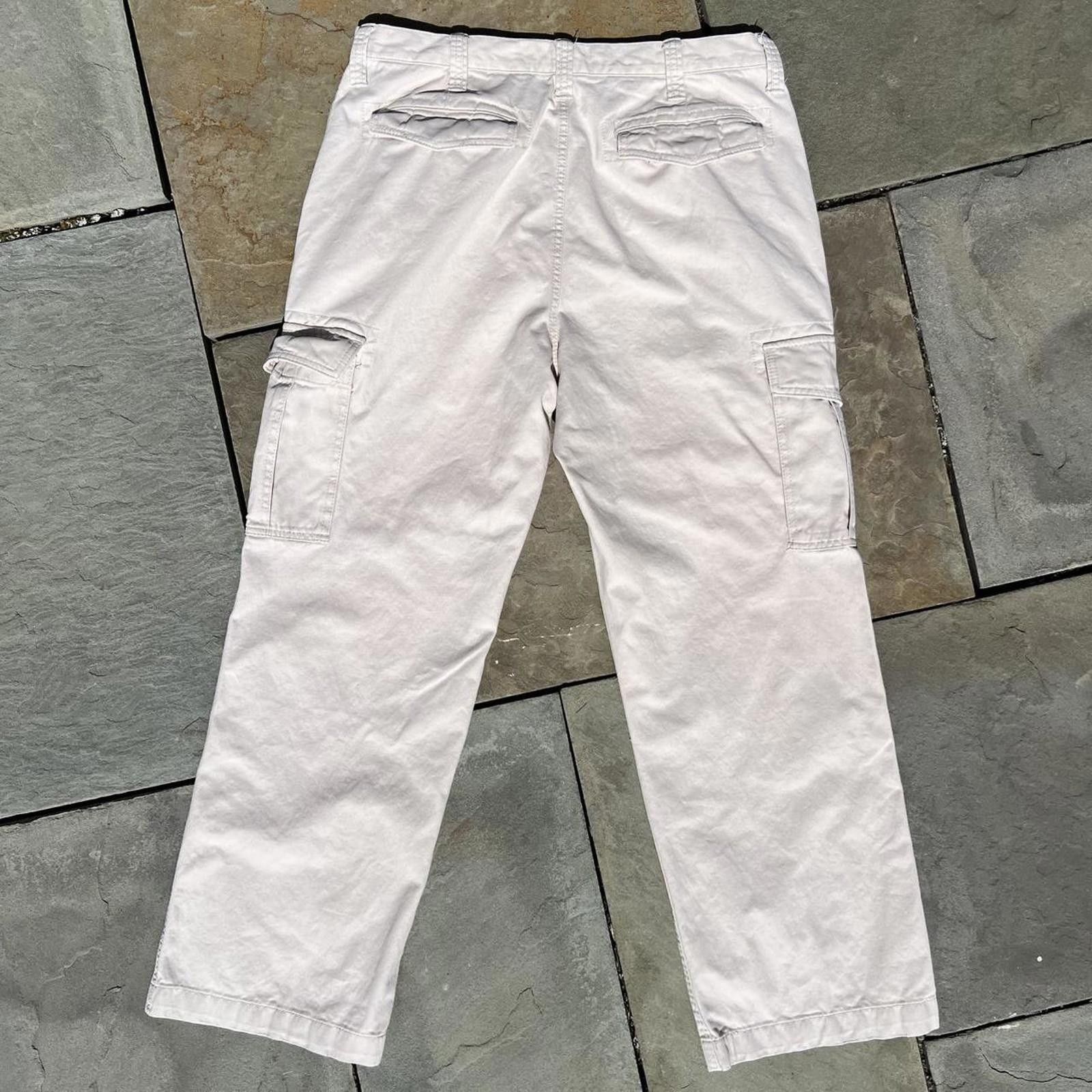 Old Navy Y2K Cream Loose Fit Utility Cargo Pants Size US 36 / EU 52 - 4 Thumbnail