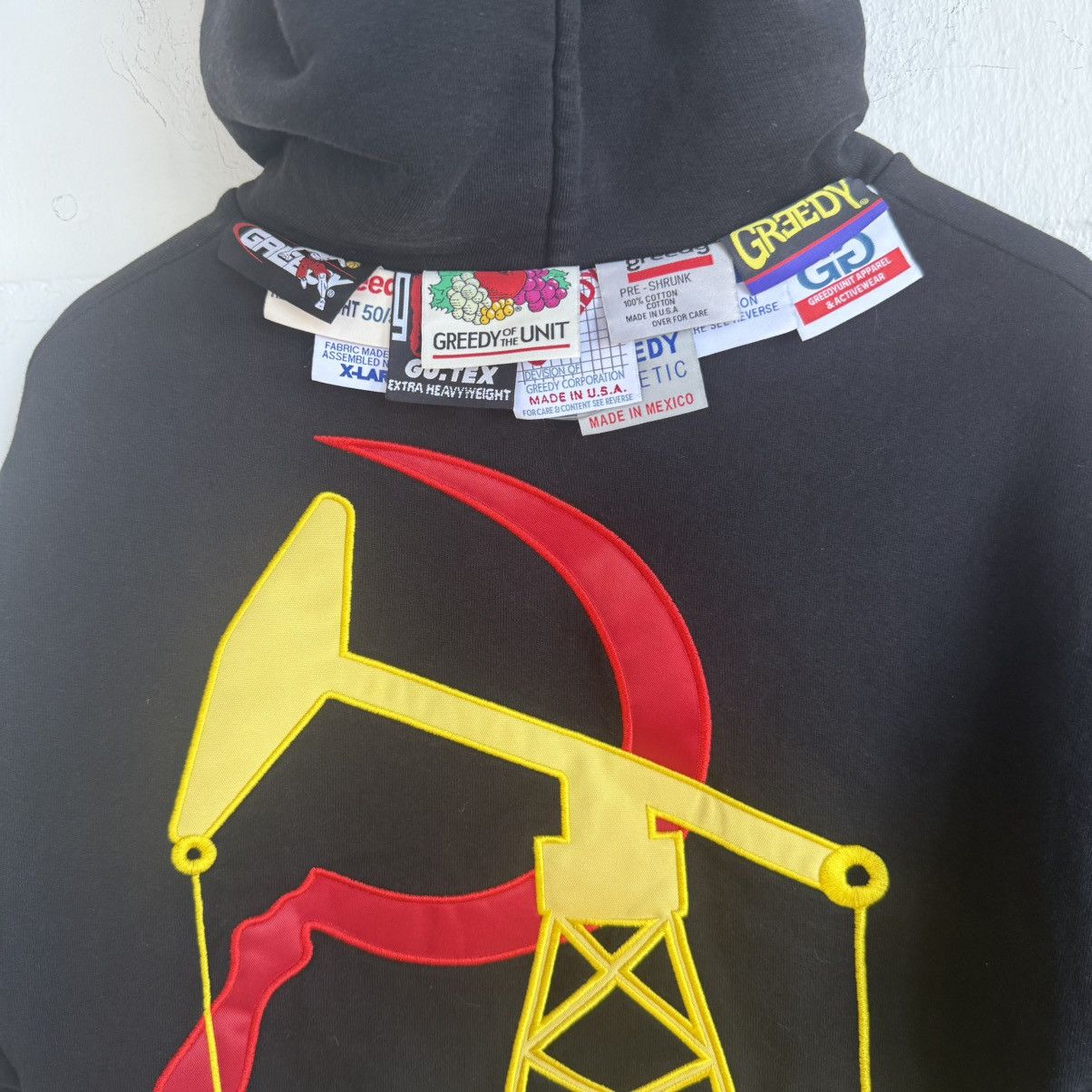 Greedy Unit × murd333r.fm Greedy Unit X MFM Multi Tag Jacket Size US S / EU 44-46 / 1 - 5 Thumbnail