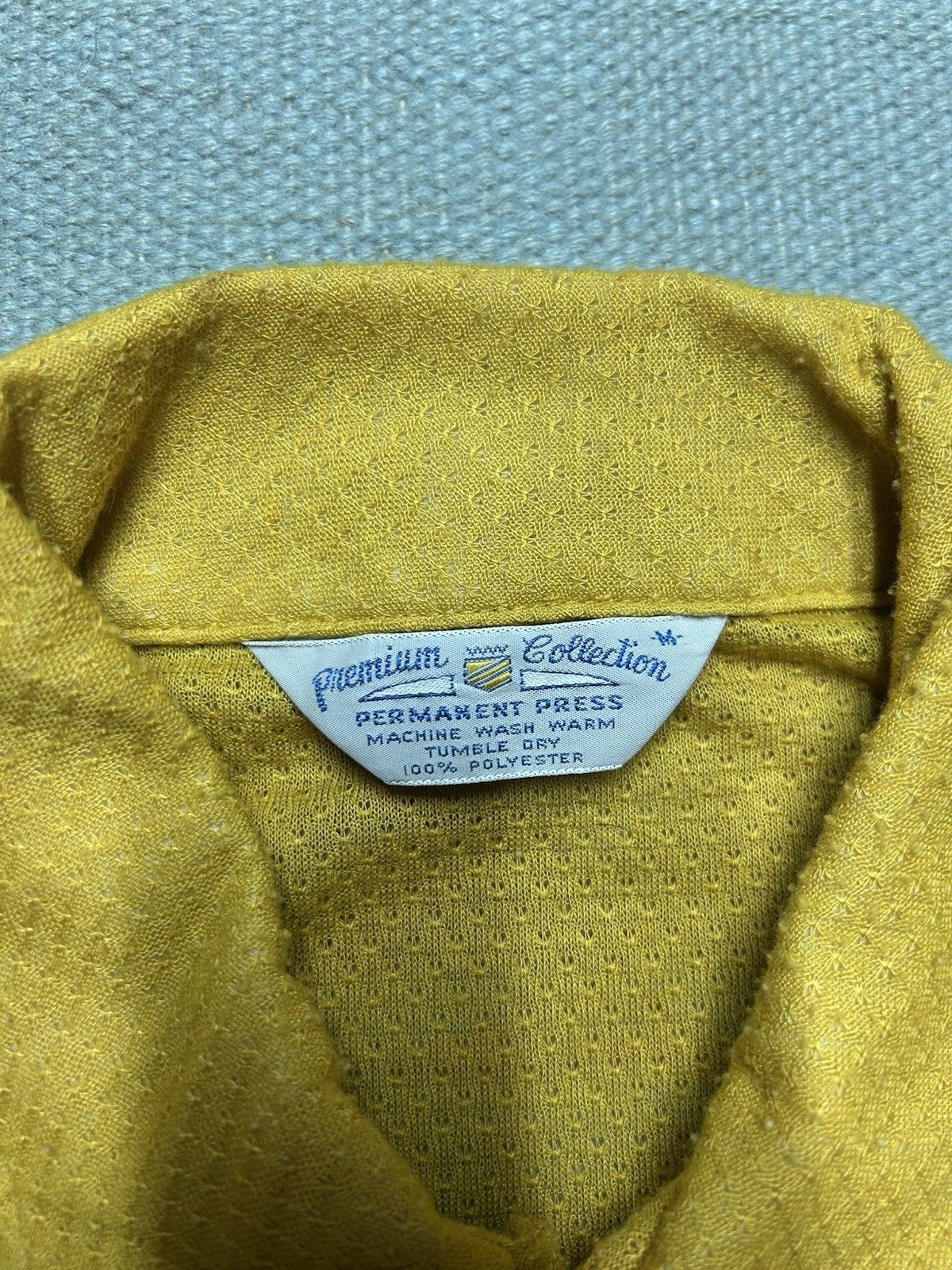 Vintage Vintage 60s 70s polo shirt waffle knit polyester soft medium Size US M / EU 48-50 / 2 - 5 Thumbnail