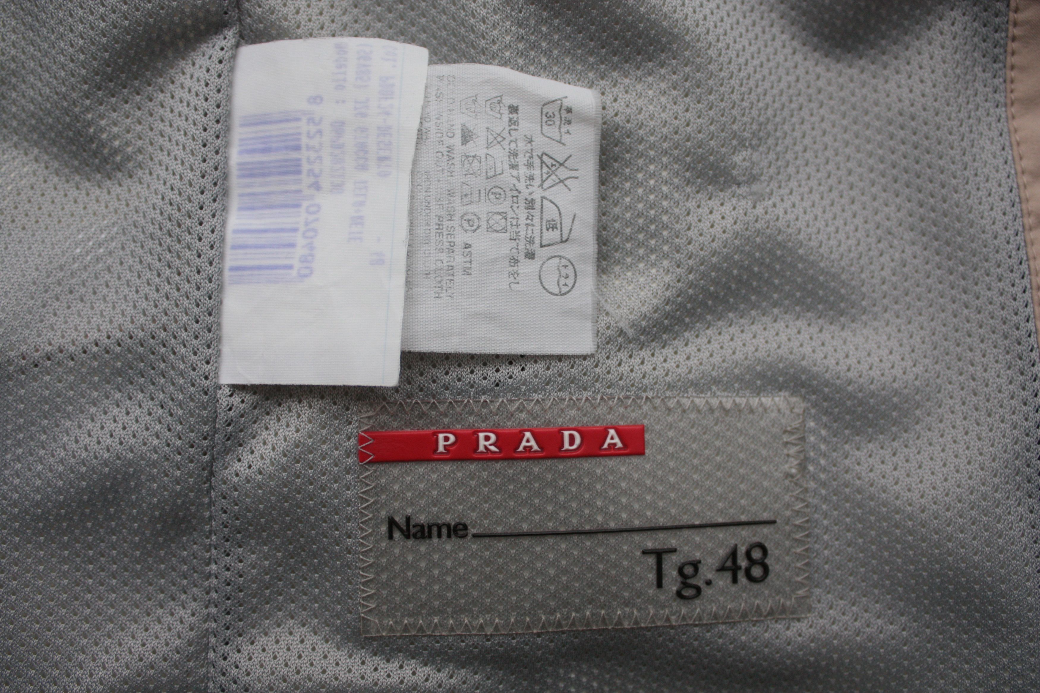 Prada Prada Gore-Tex Beige Jacket Men's 48 Made In Romania Size US M / EU 48-50 / 2 - 7 Thumbnail