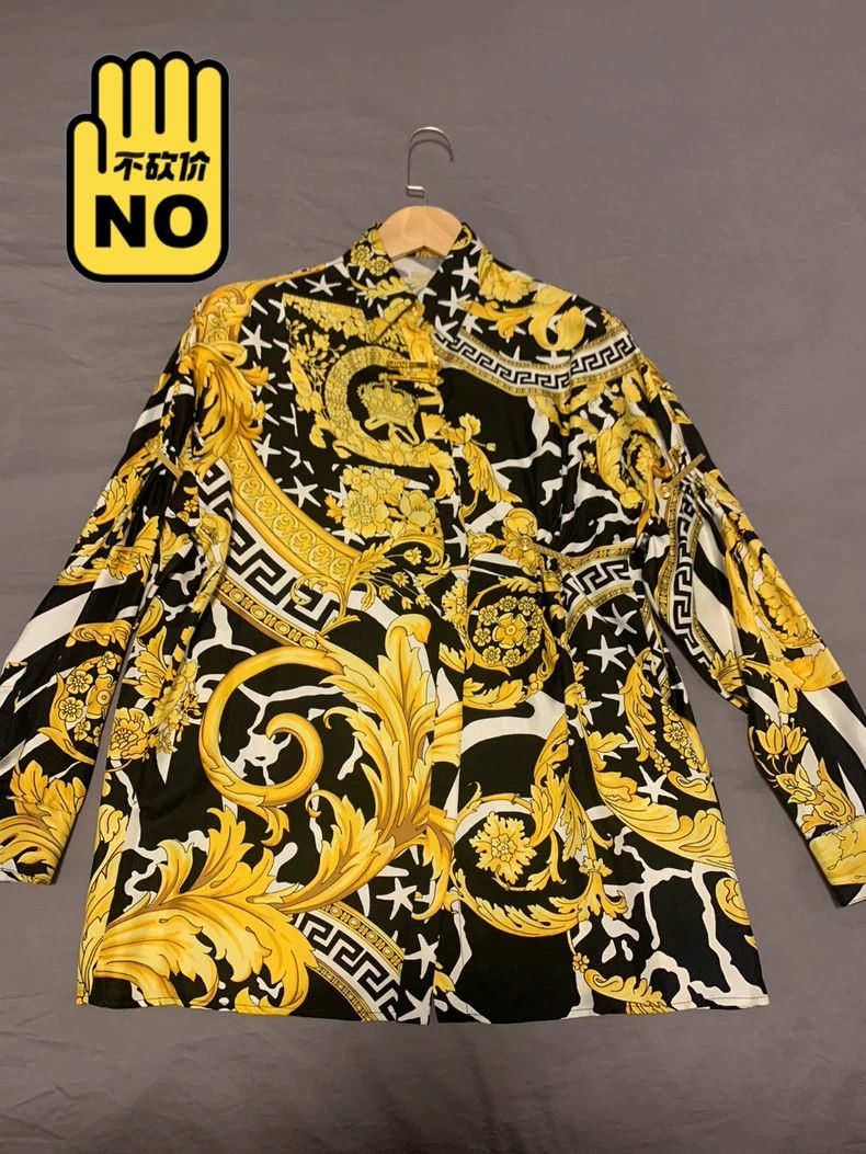 Versace Versace Classic baroque silk shirt Size US S / EU 44-46 / 1 - 2 Thumbnail