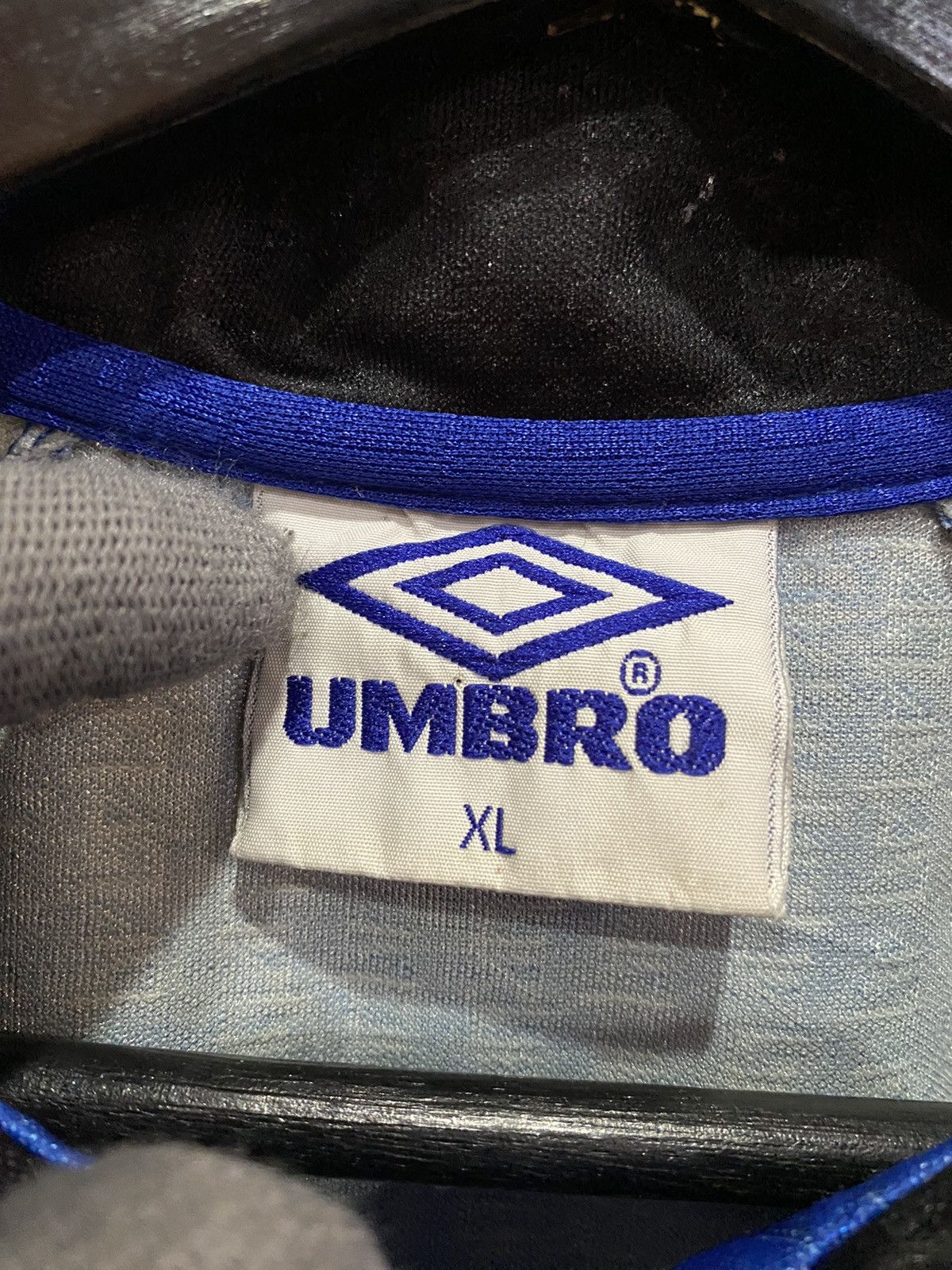 Umbro AUTHENTIC VINTAGE 90S MANCHESTER UNITED UMBRO JERSEY SHARP Size US S / EU 44-46 / 1 - 5 Thumbnail