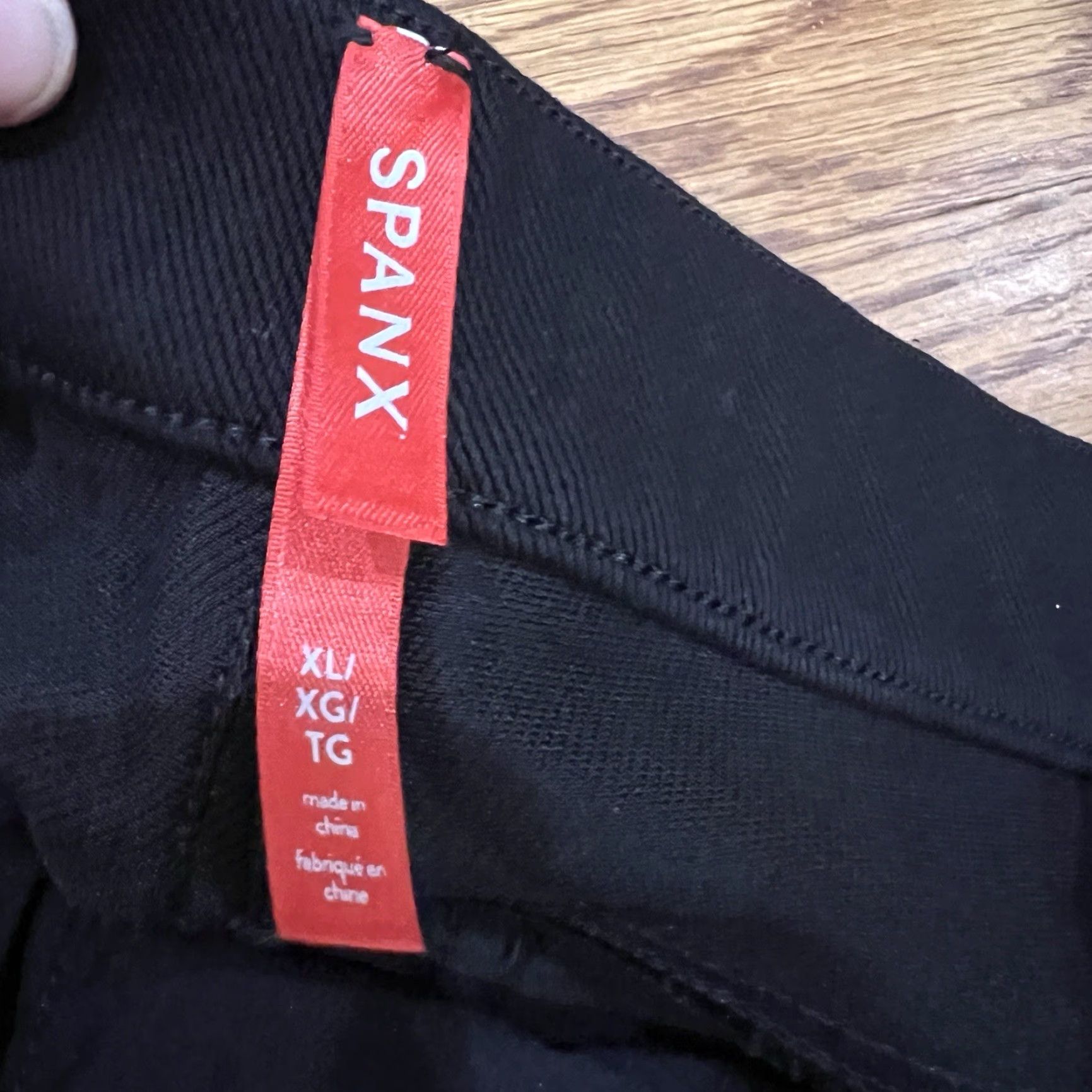 Spanx SPANX Black Ponte Skinny Ankle Pants Size XL - Women's Everyday Comfort, 4-Way Stretch, Pull-Up, Mid Rise Size 40" / US 18 - 5 Thumbnail