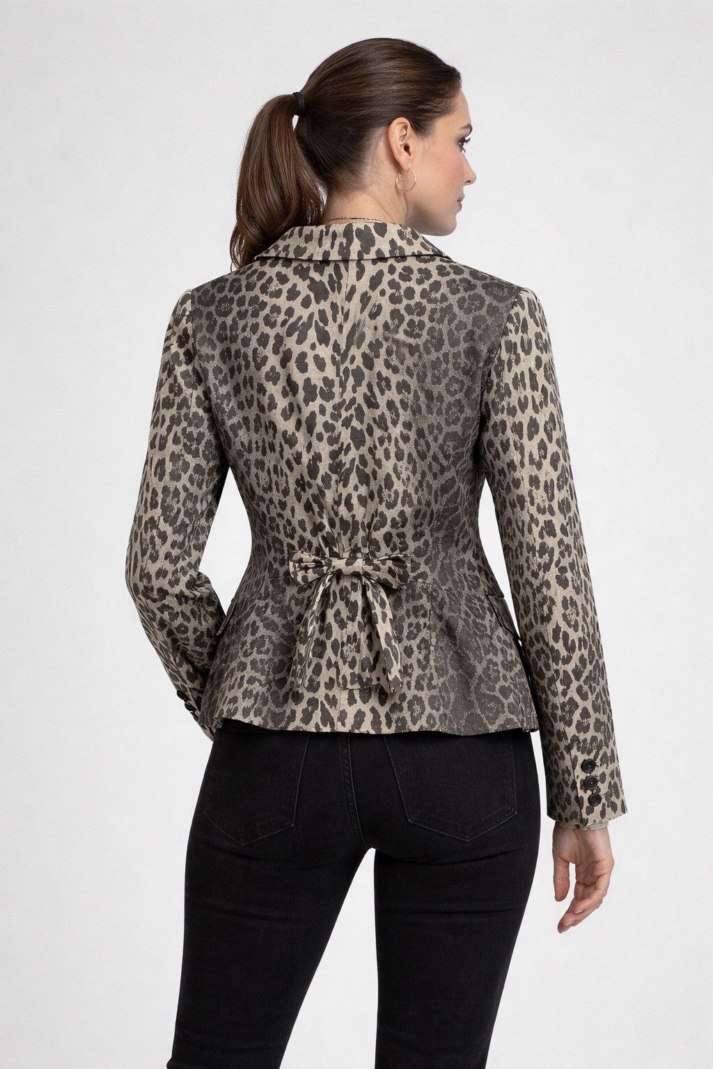 Moschino MOSCHINO CHEAPANDCHIC LEOPARD PRINTED WOMEN JACKET Size XS / US 0-2 / IT 36-38 - 3 Thumbnail