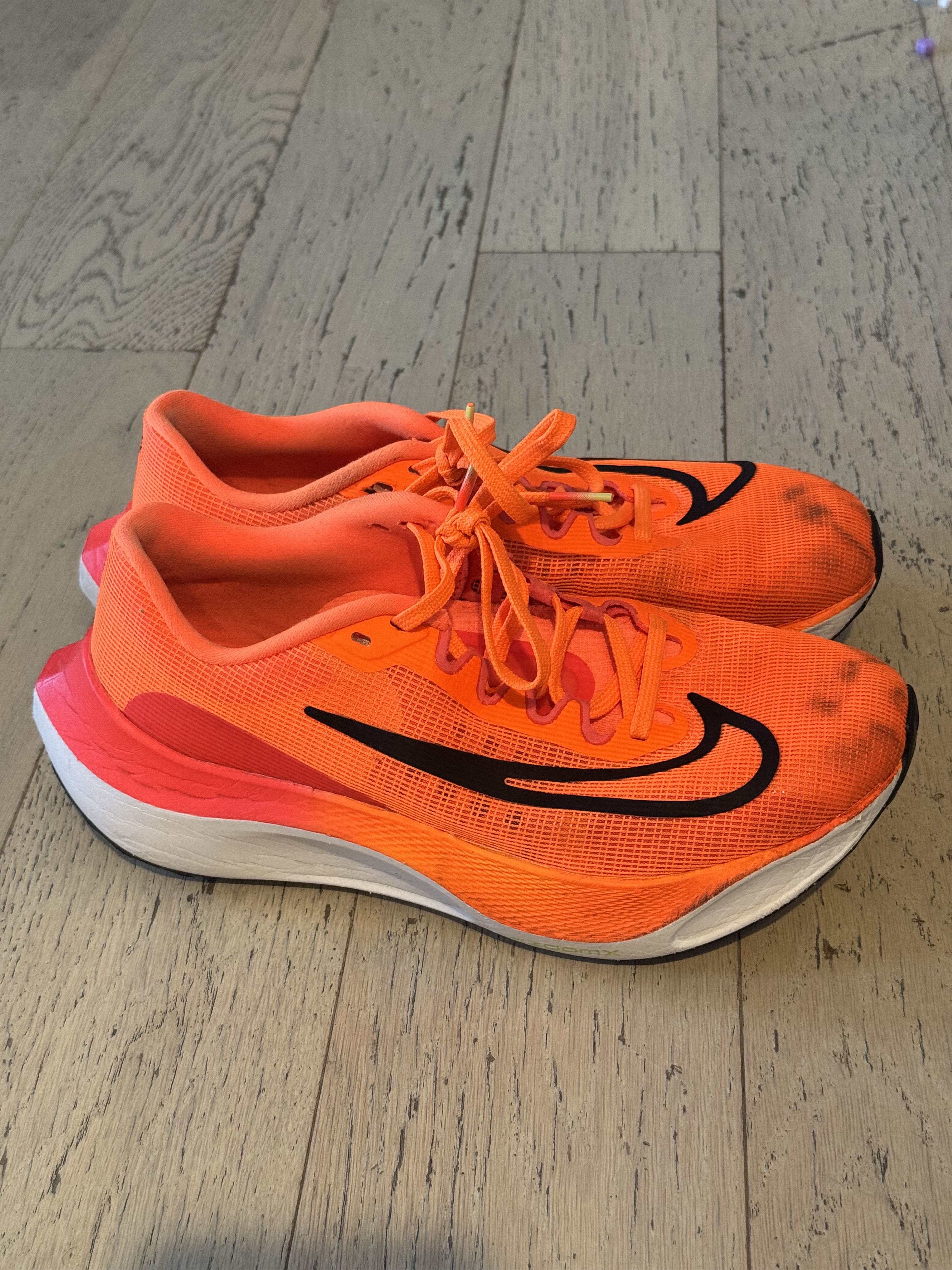 Nike Nike Zoom Fly 5 Size US 8 / EU 41 - 1 Thumbnail