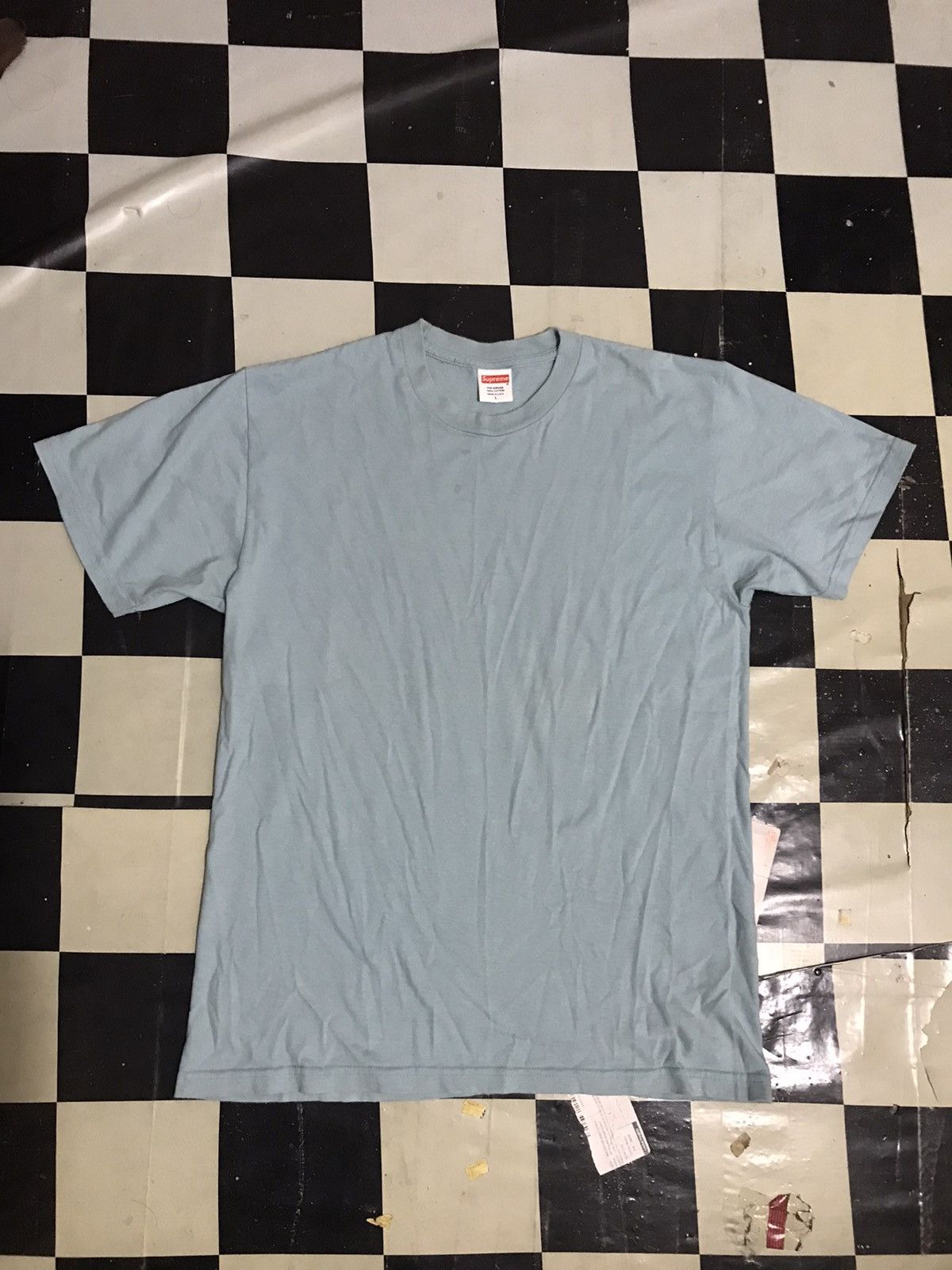 Supreme Supreme Dusty Blue Blank tee Size US L / EU 52-54 / 3 - 1 Thumbnail