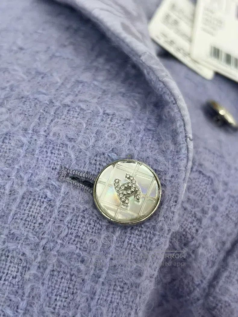 Chanel Taro purple lapel short jacket