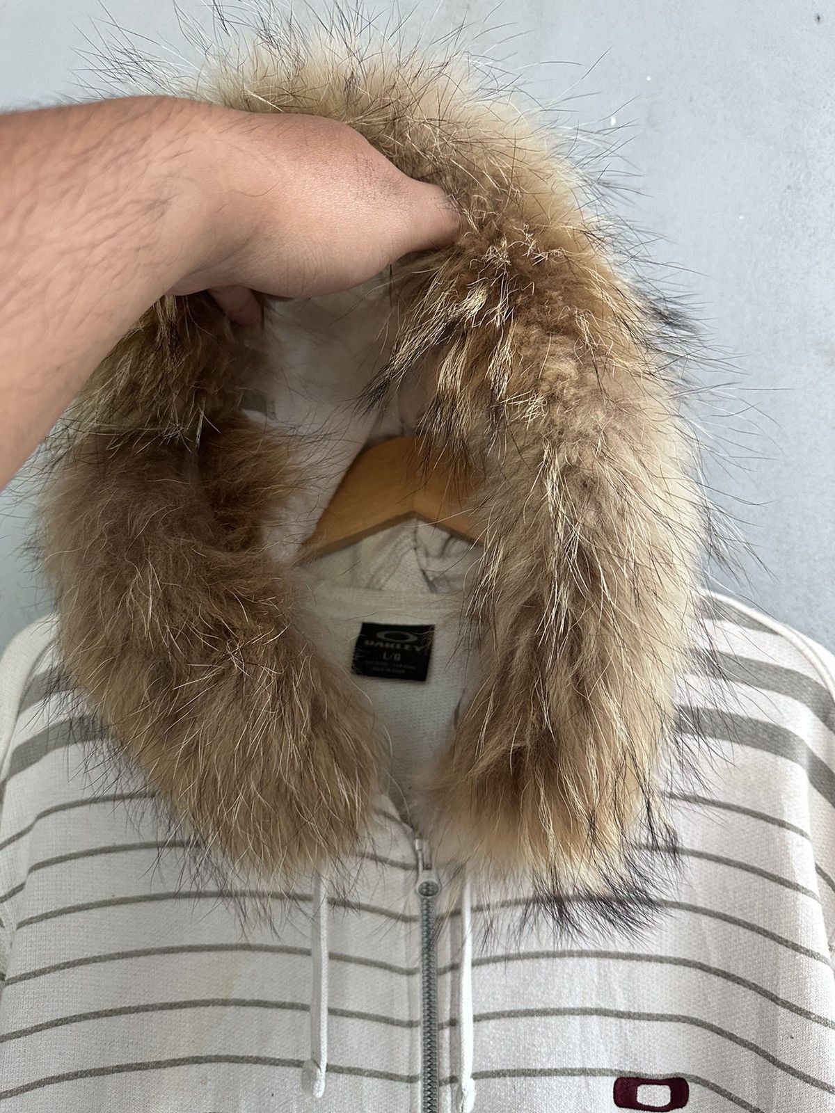 If Six Was Nine × Le Grande Bleu (L.G.B.) × Oakley Faux Fur Zipper Hoodie Stripe Oakley Ifsixwasnine Lgb Styled Size US L / EU 52-54 / 3 - 5 Thumbnail