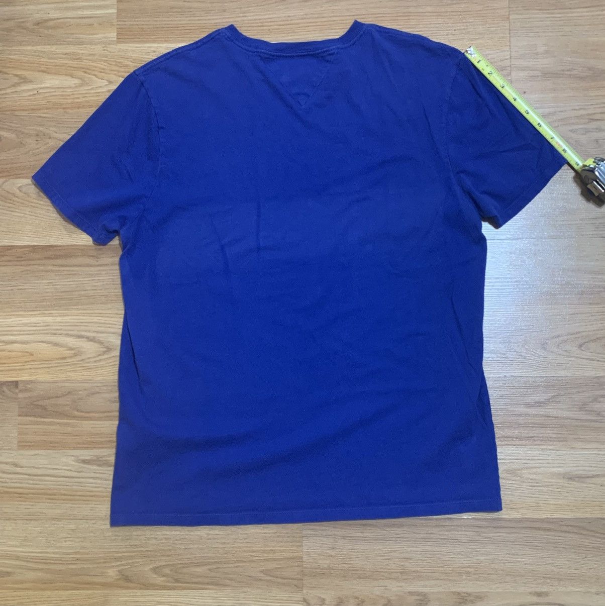 Tommy Hilfiger Sz L- Tommy Hilfiger Tee Size US L / EU 52-54 / 3 - 6 Thumbnail