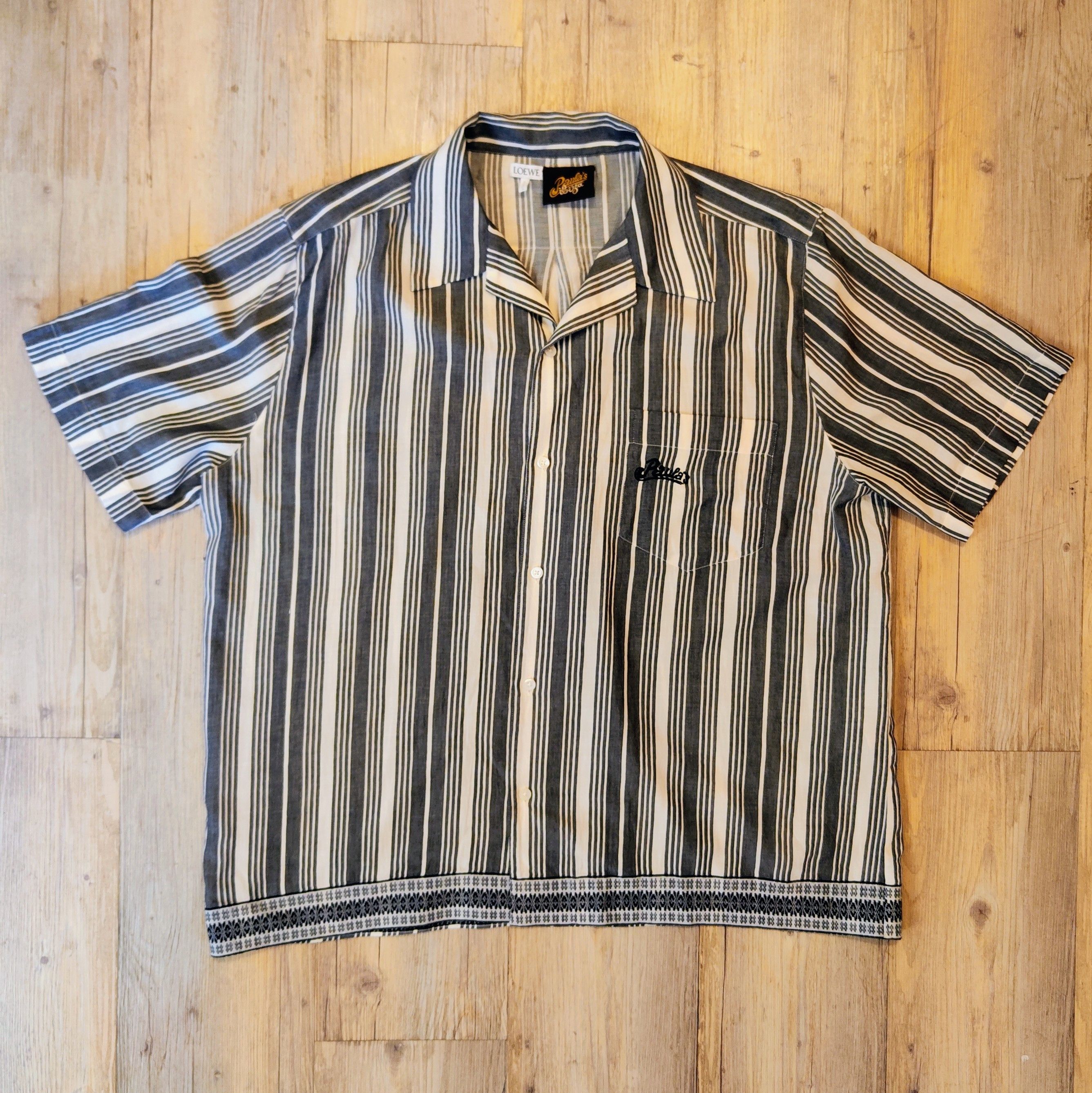 Loewe Bowling shirt.Like Hermes or Martin Margiela shirts. Size US XL / EU 56 / 4 - 3 Thumbnail