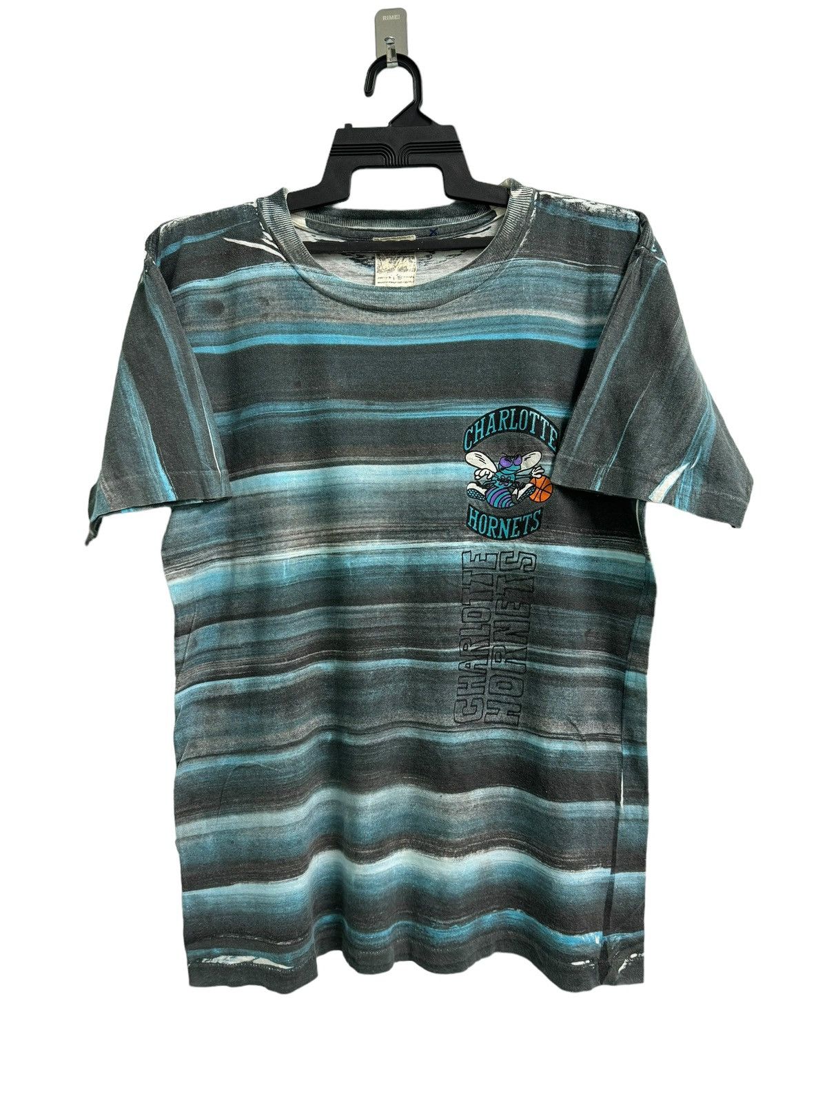 Marvel Comics × NBA × Vintage Vintage 90s Charlotte Hornets NBA Stripes Tye Dye Size US M / EU 48-50 / 2 - 4 Thumbnail