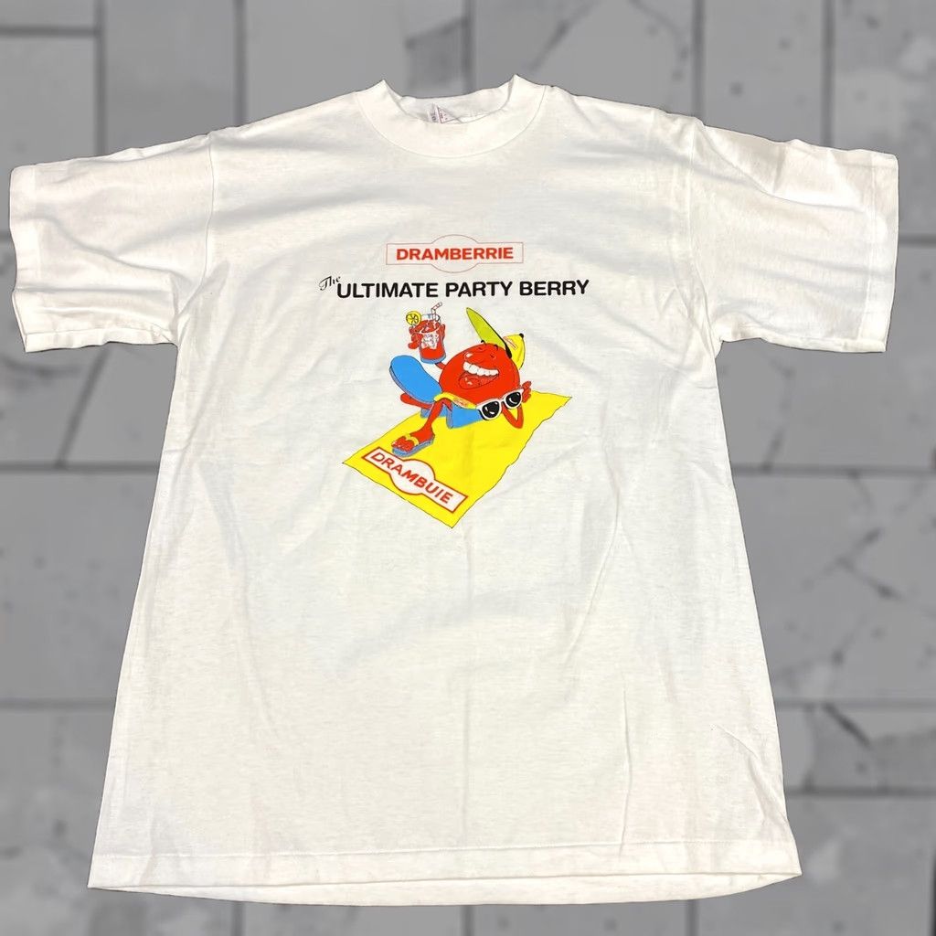 Vintage VINTAGE Drambuie T-shirt White M Mens Medium Crew Neck Short Sleeve United States Made USA Size US M / EU 48-50 / 2 - 1 Thumbnail