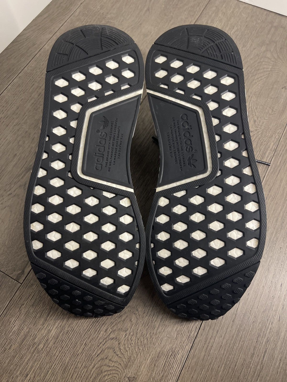 Adidas Adidas NMD R1 Primeknit “Grey Three” - Size 10.5 Size US 10.5 / EU 43-44 - 6 Thumbnail