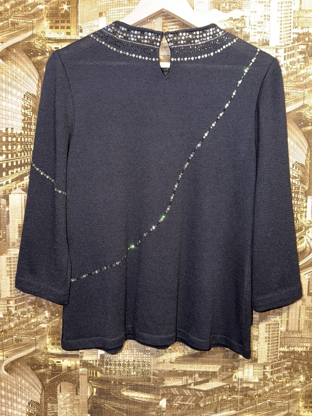 St. John Women's St. John Black & Silver Beaded Crew Neck Sweater Size M / US 6-8 / IT 42-44 - 9 Thumbnail