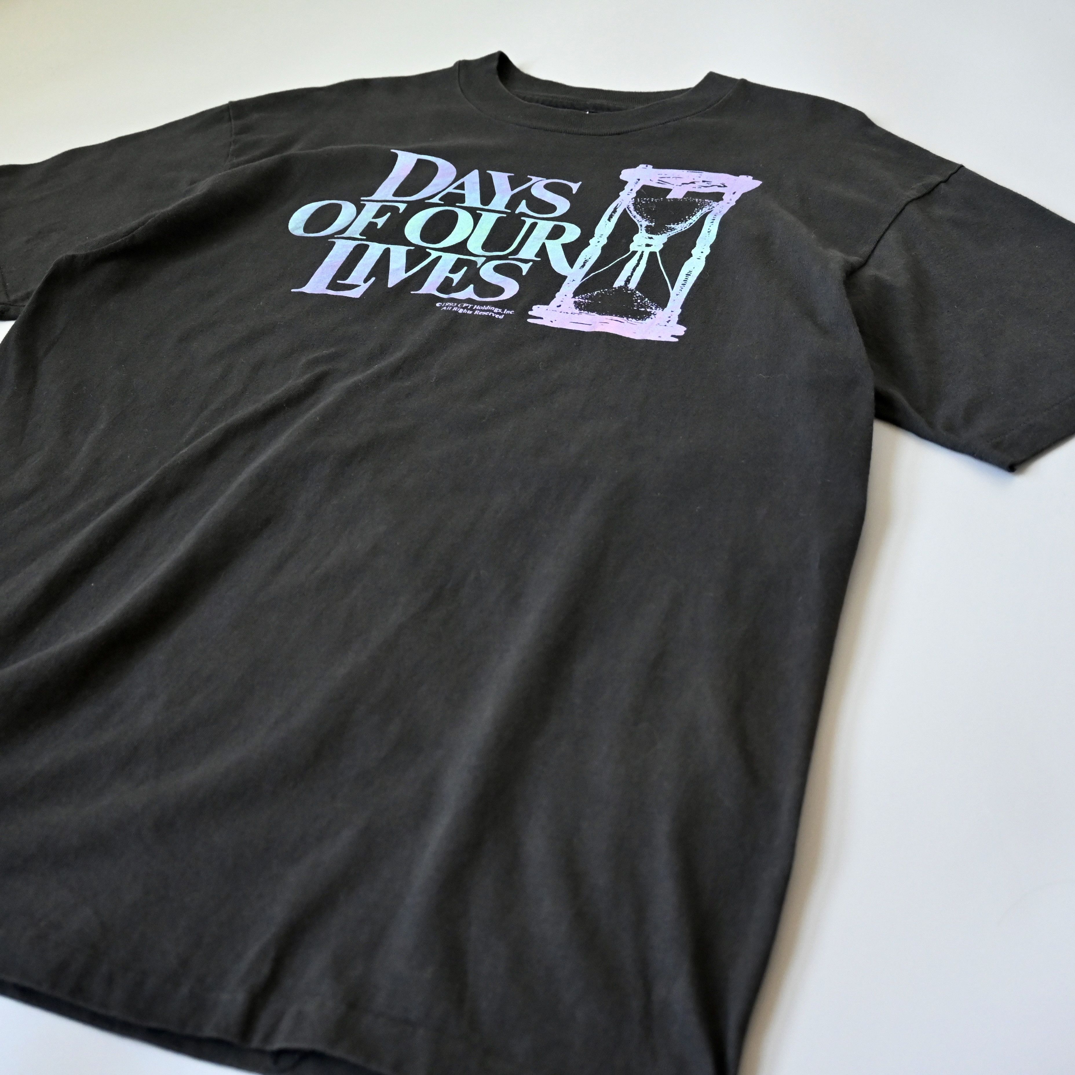 Vintage VTG 1993 DAYS OF OUR LIVES aurora print t-shirt made in USA Size US L / EU 52-54 / 3 - 9 Thumbnail