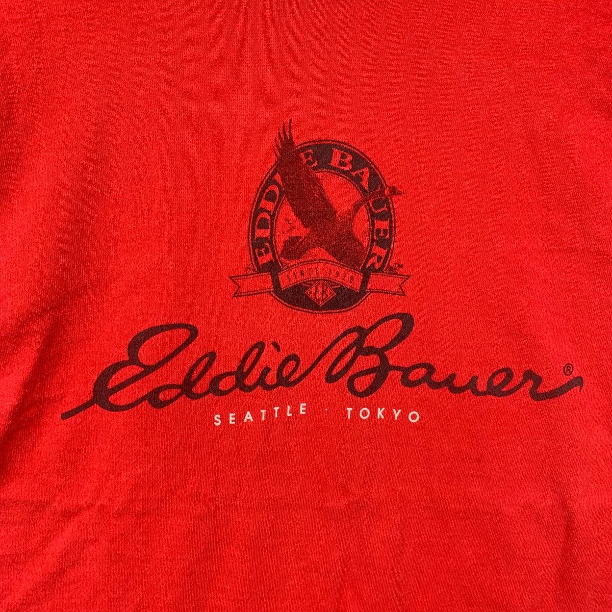 Eddie Bauer Vintage 90's EDDIE BAUER Seattle Tokyo Graphic Tee Shirt Size US S / EU 44-46 / 1 - 3 Thumbnail