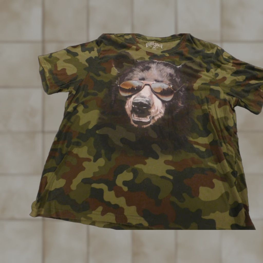 Vintage Fifth sun Mens Shirt XL green Camouflage Bear Graphic T-Shirt Crew Neck Short Sleeve Logo Animals Vintage No (adjusted to fit rules) Size US XL / EU 56 / 4 - 1 Thumbnail