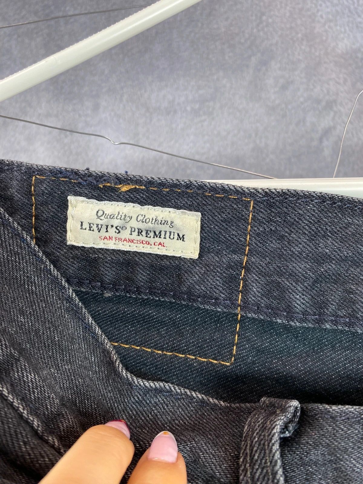 Levi's Levi’s 501 Dark Grey Denim Shorts Y2K Vintage Size US 32 / EU 48 - 4 Thumbnail